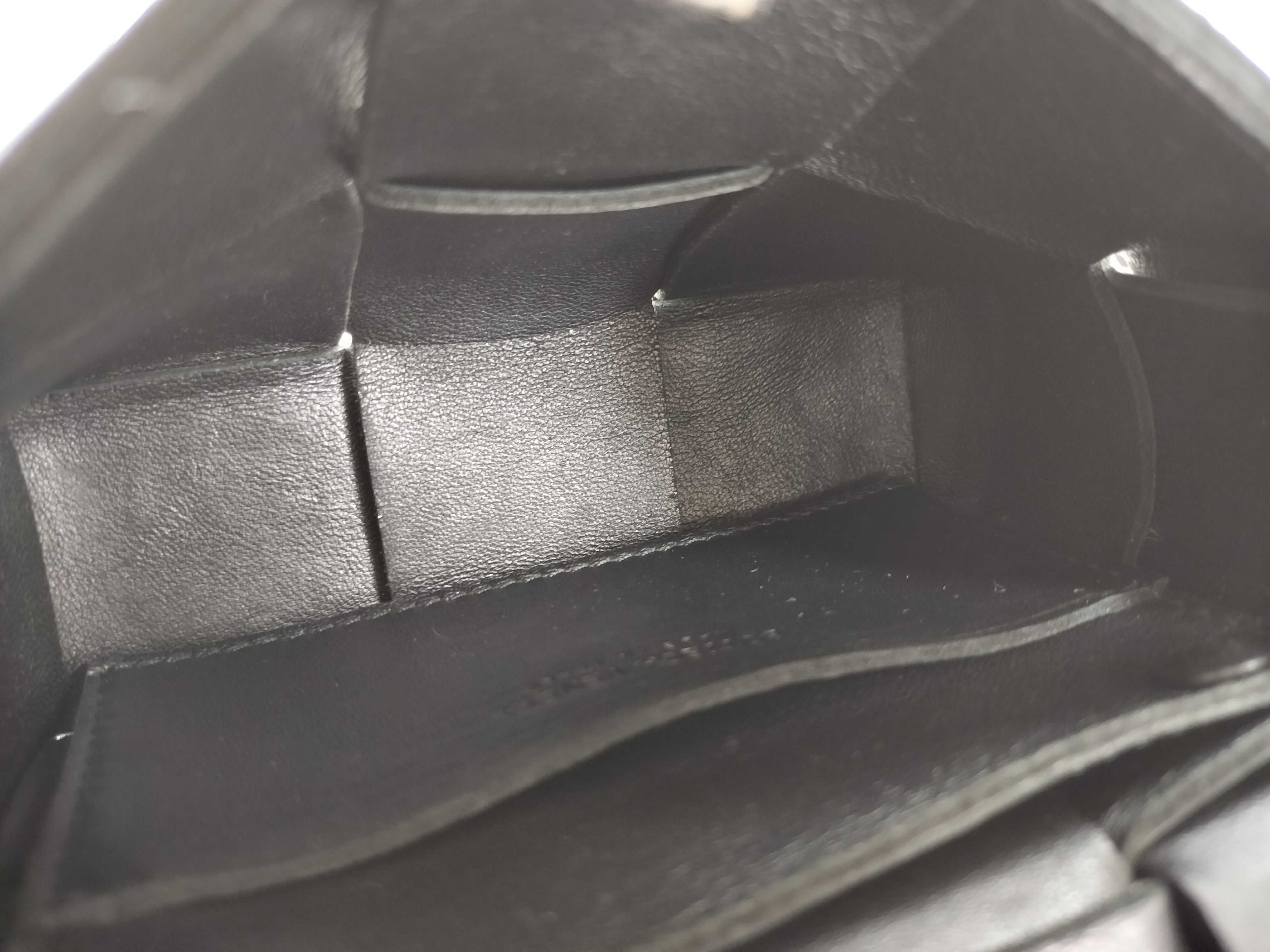 Intrecciato Bottega Veneta Maxi Intrecciato Candy Cassette Leather Shoulder Bag Black Shoulder Bag — view 10