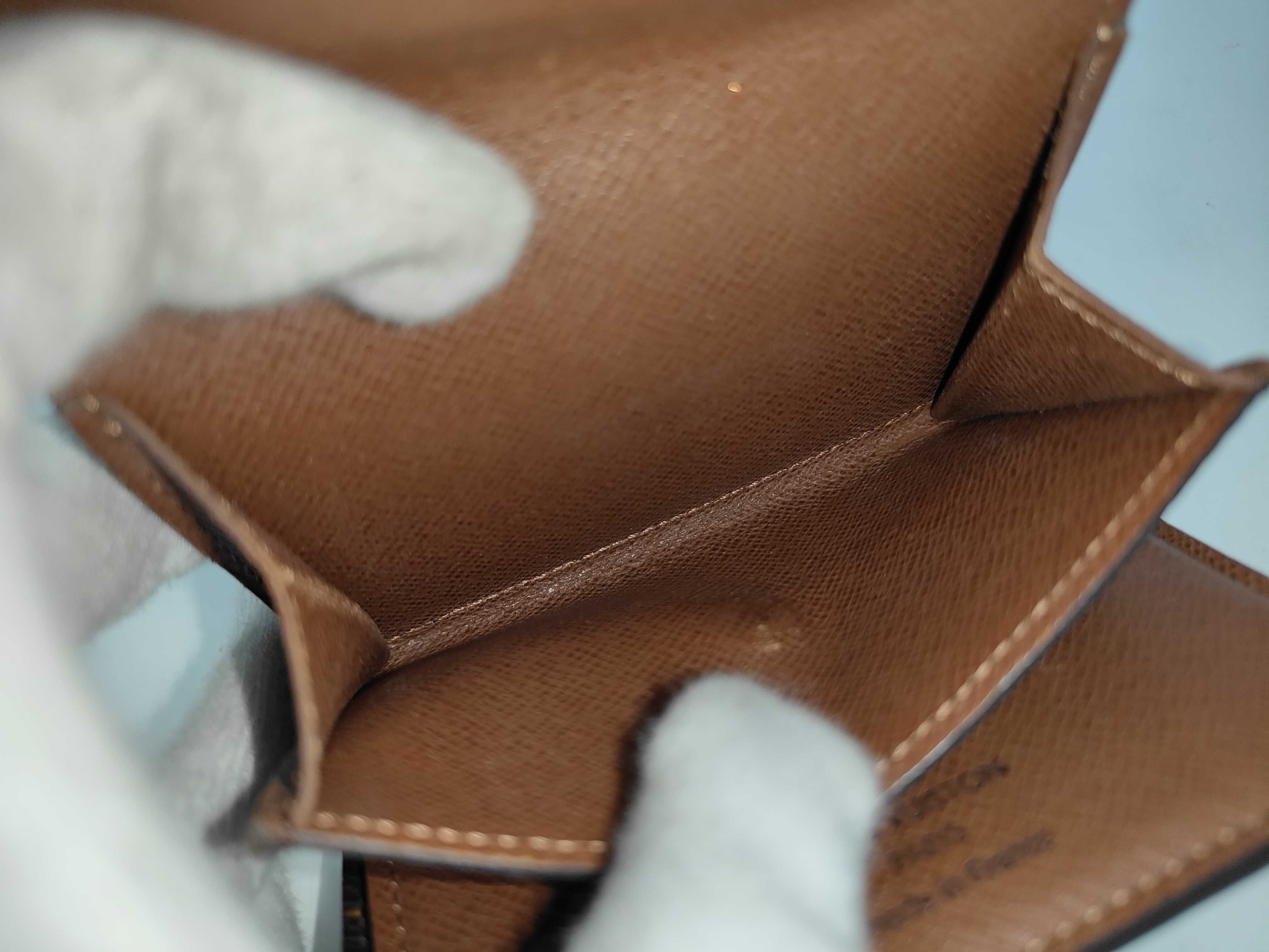 wallet — view 8