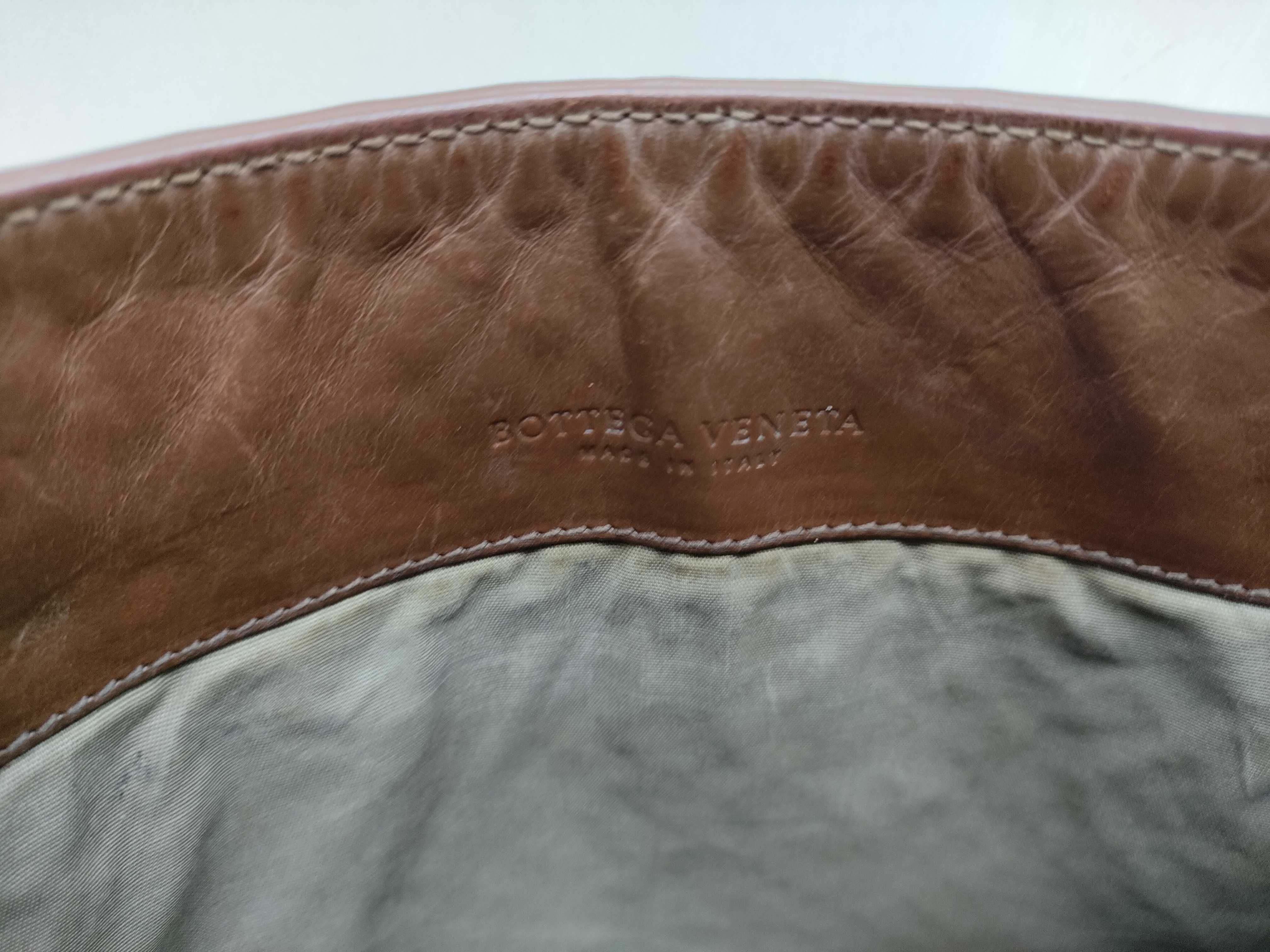 Intrecciato Bottega Veneta Shoulder Bag — view 11