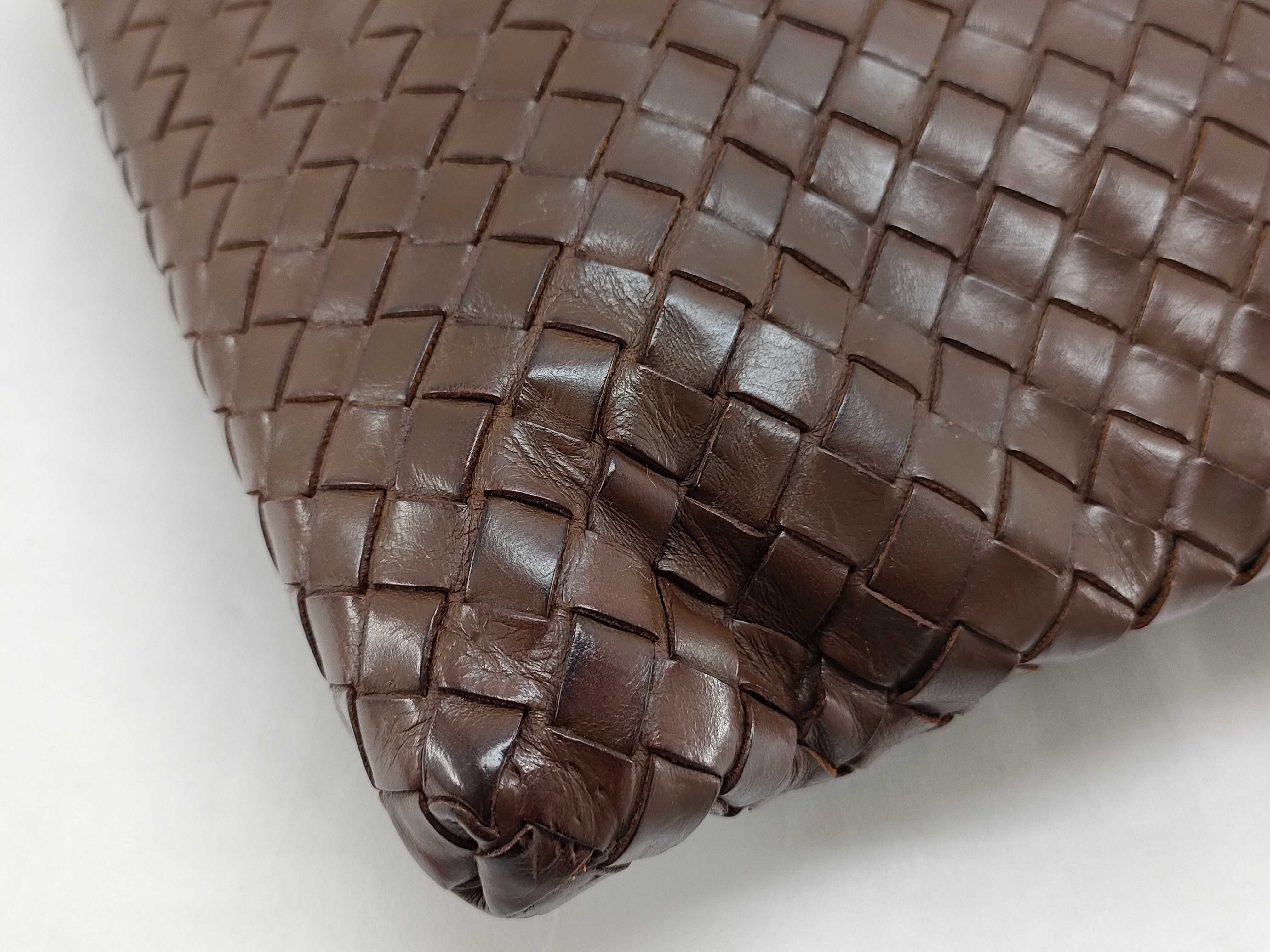 Intrecciato Bottega Veneta Shoulder Bag — view 6