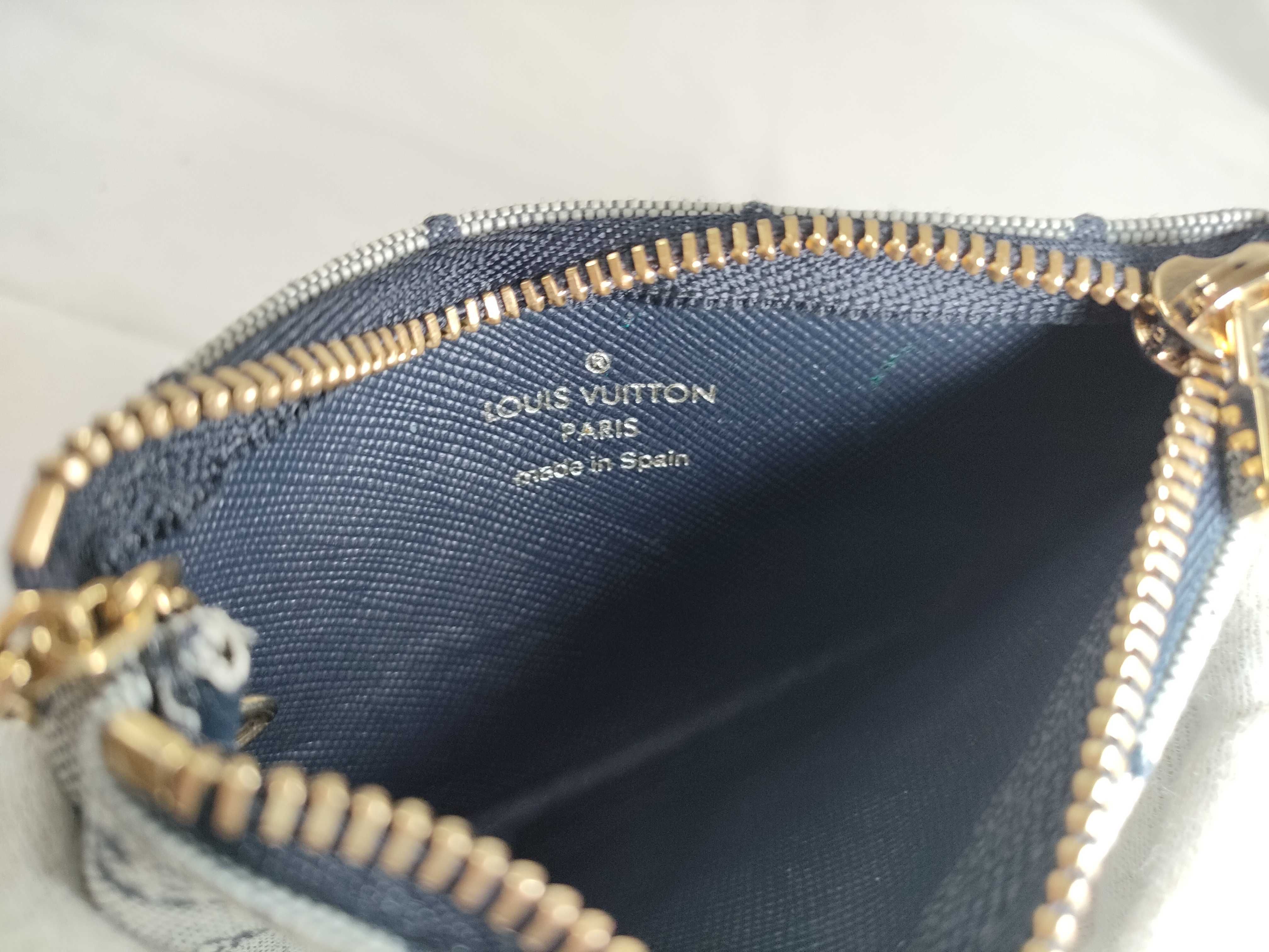 Monogram Mini Pochette Clé Monogram Mini Navy Coin Case — view 11