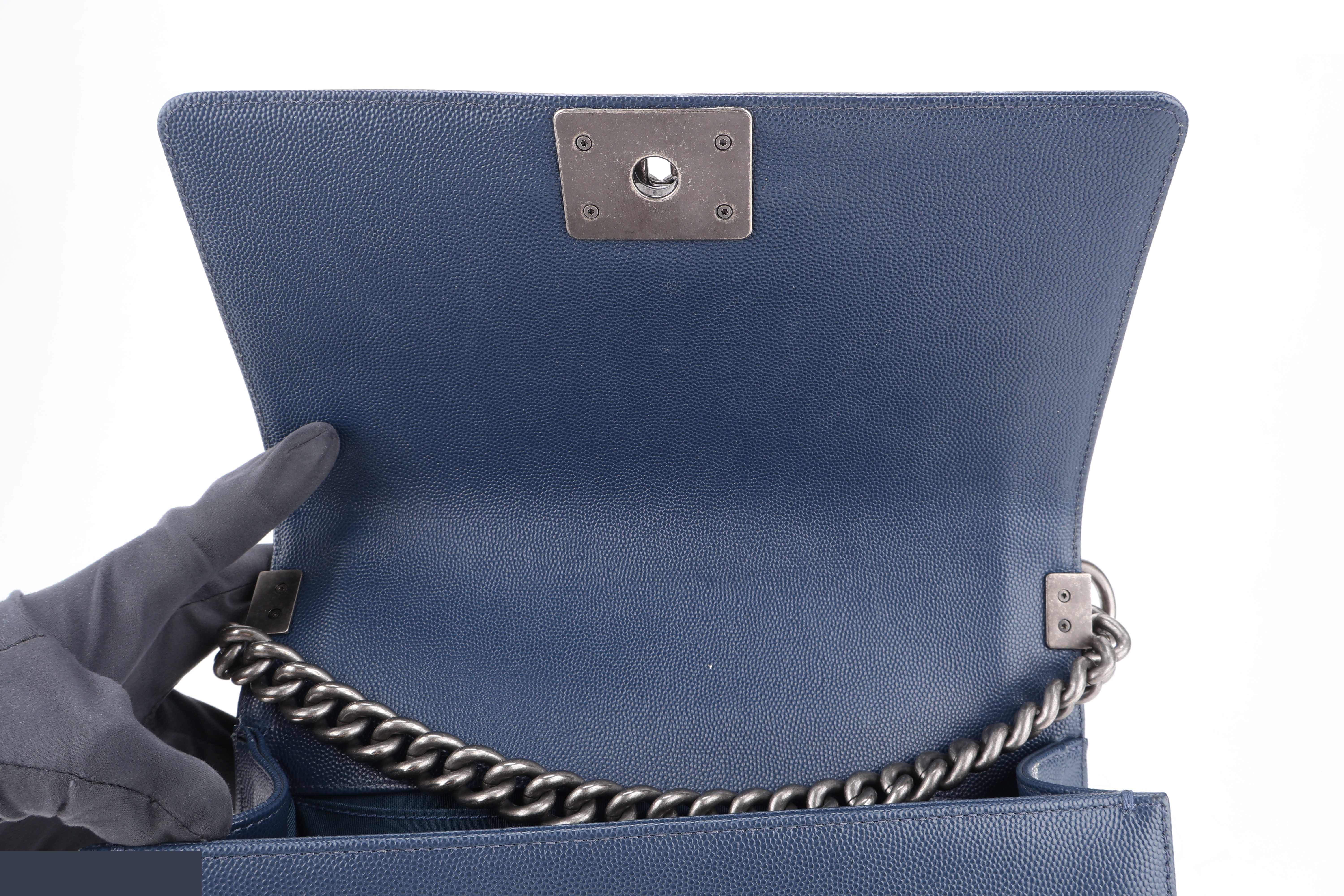 LEBOY MEDIUM NAVY BLUE CAVIAR RHW — view 5