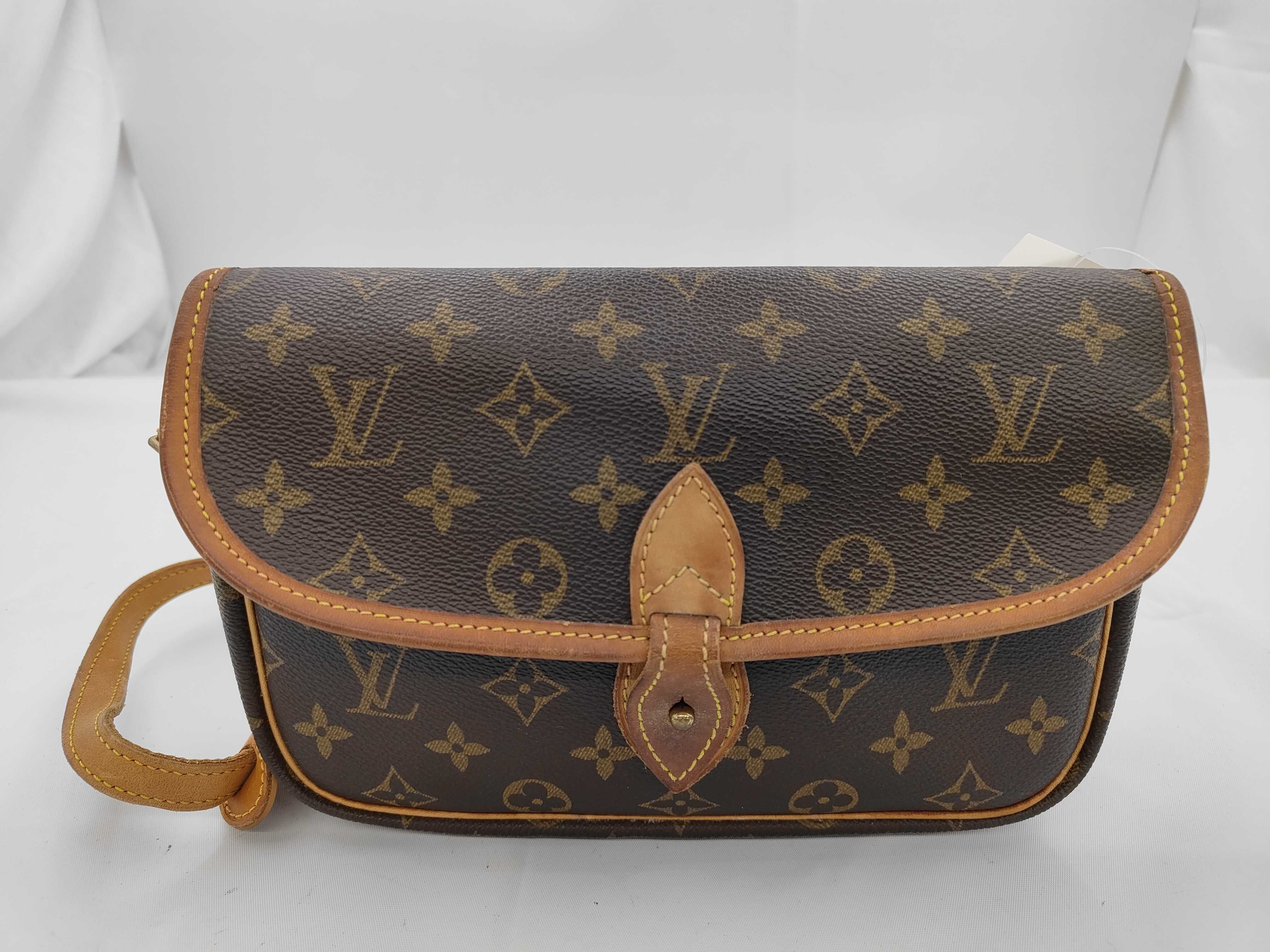 Monogram M42248 Gibeciere PM Shoulder Bag