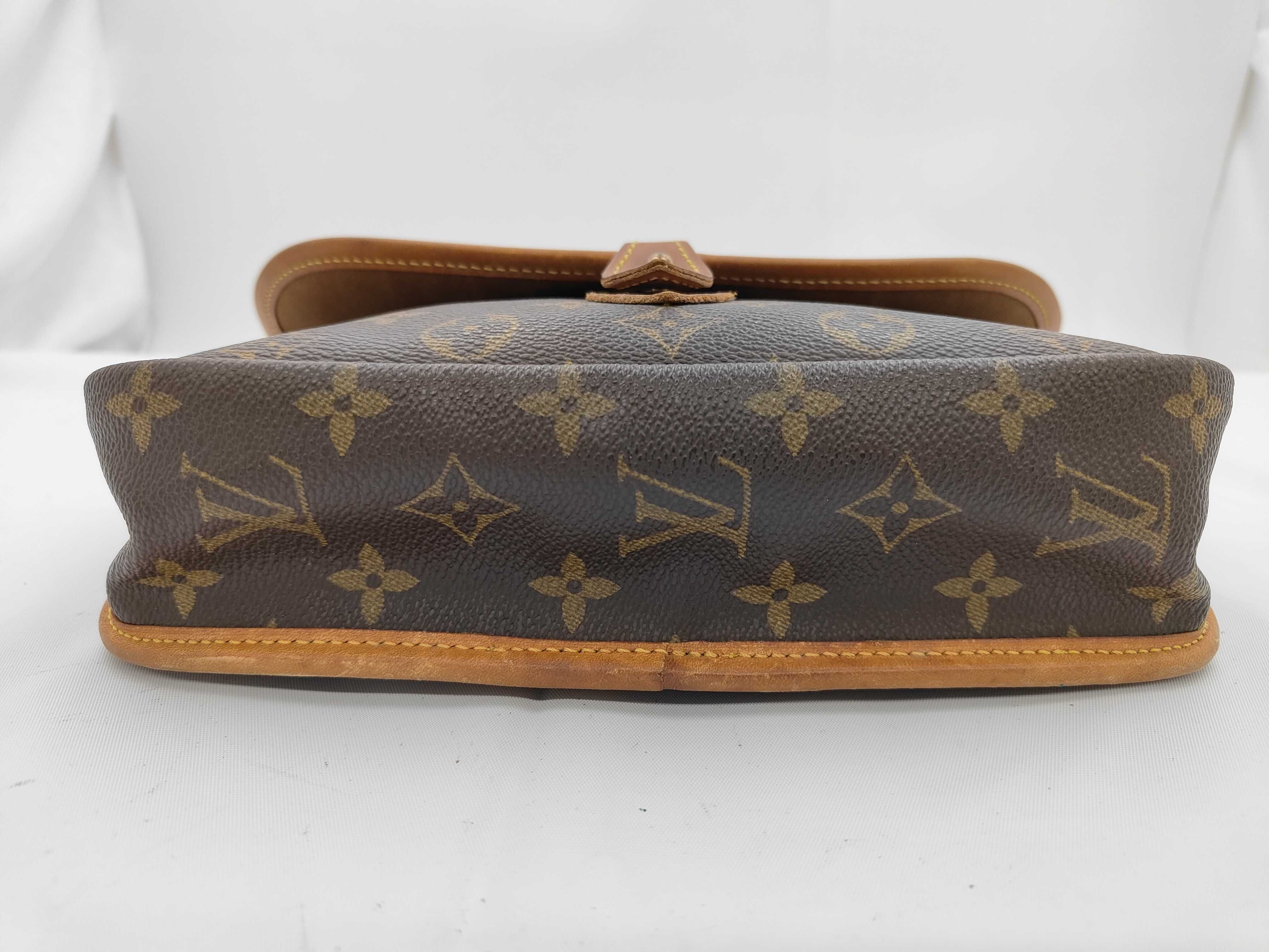 Monogram M42248 Gibeciere PM Shoulder Bag — view 5