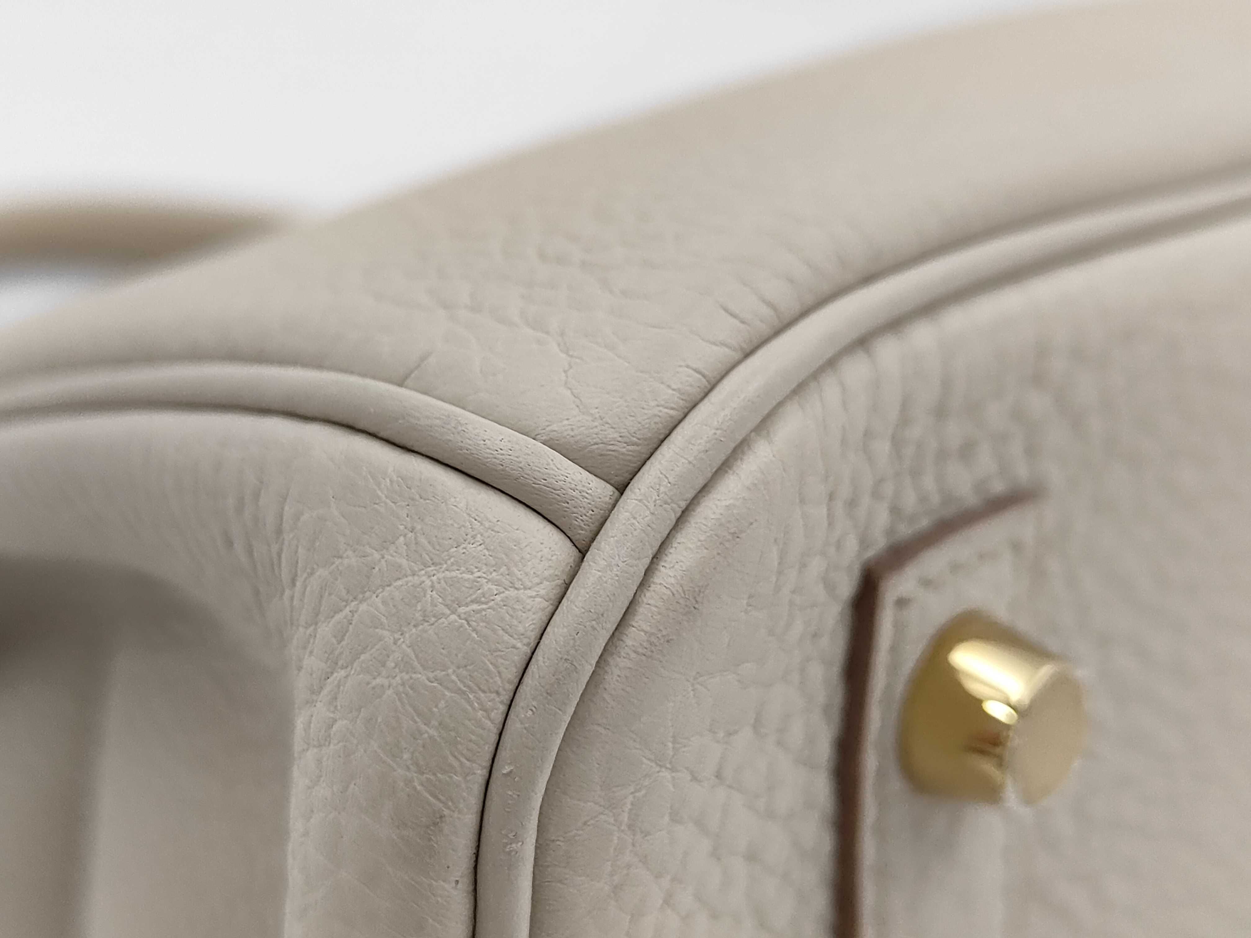 Birkin 30 Togo Leather Handbag, Craie Leather, Gold Hardware, Z Stamp — view 4