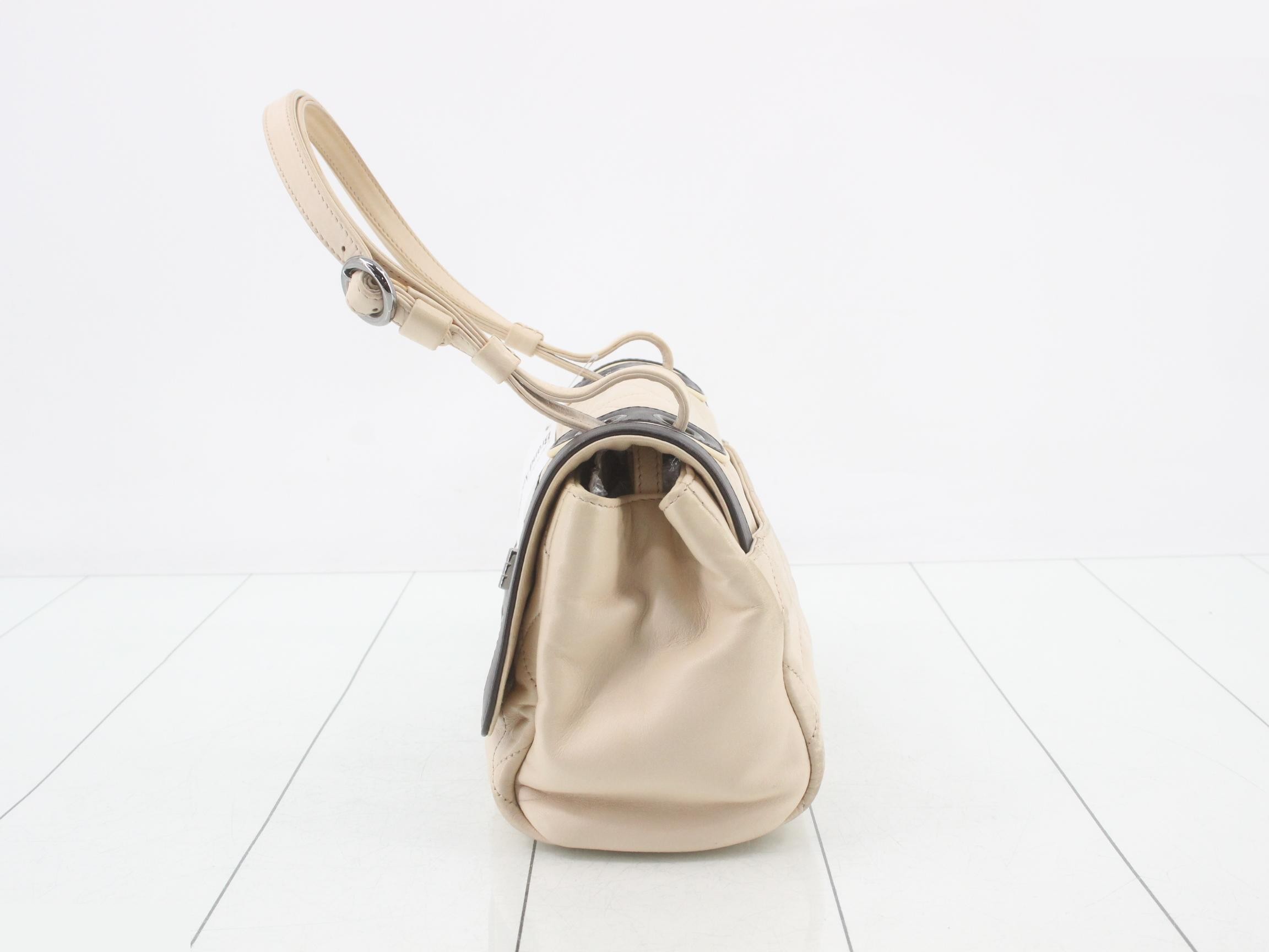Matelassé 2.55 Handbag, Ivory, Brown, Lambskin, Silver — view 3