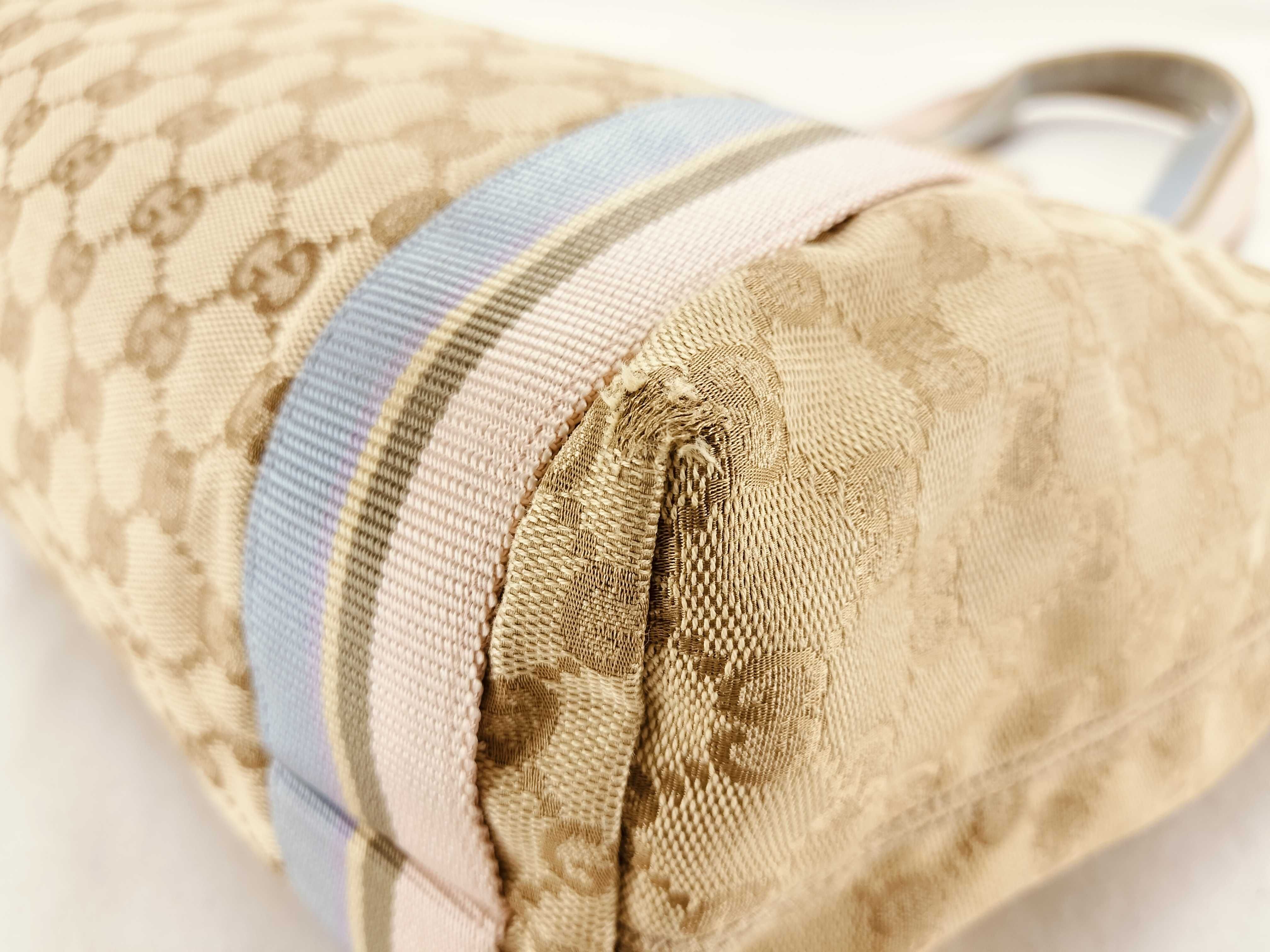 GG Canvas Gucci Tote Bag — view 6