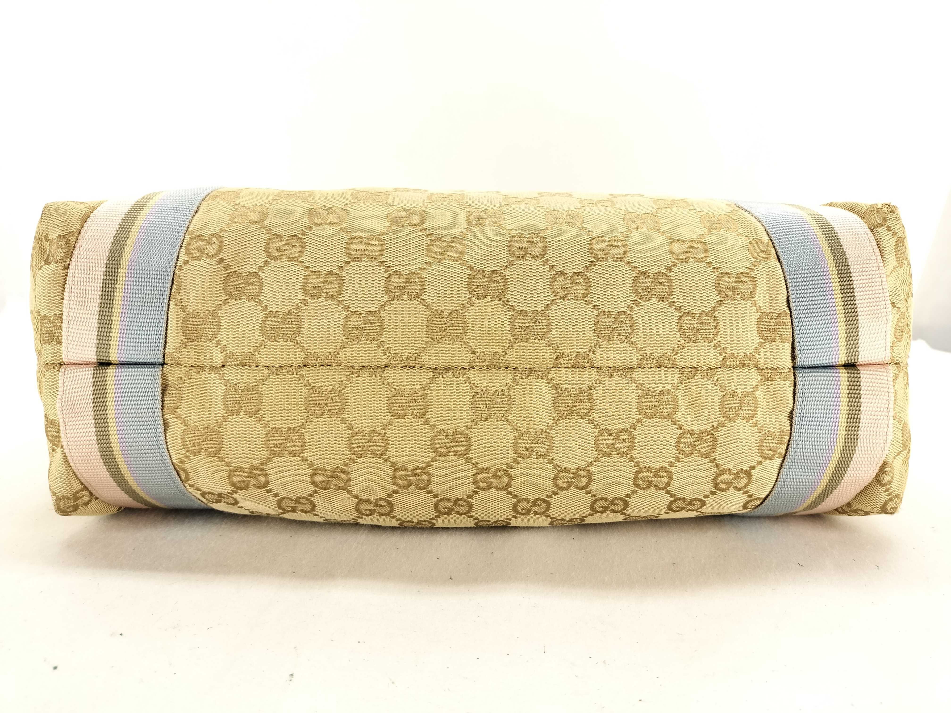 GG Canvas Gucci Tote Bag — view 7