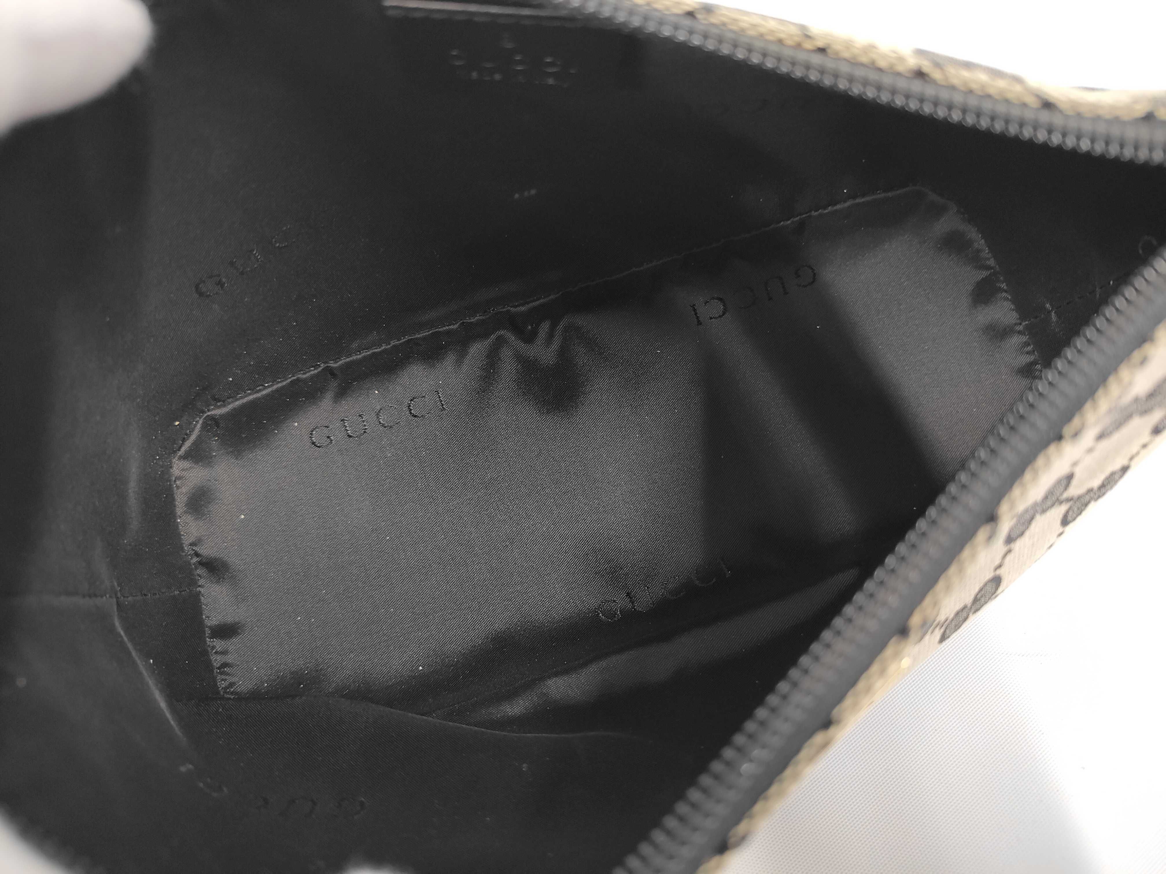 GG Canvas Accessory Pouch Handbag — view 8