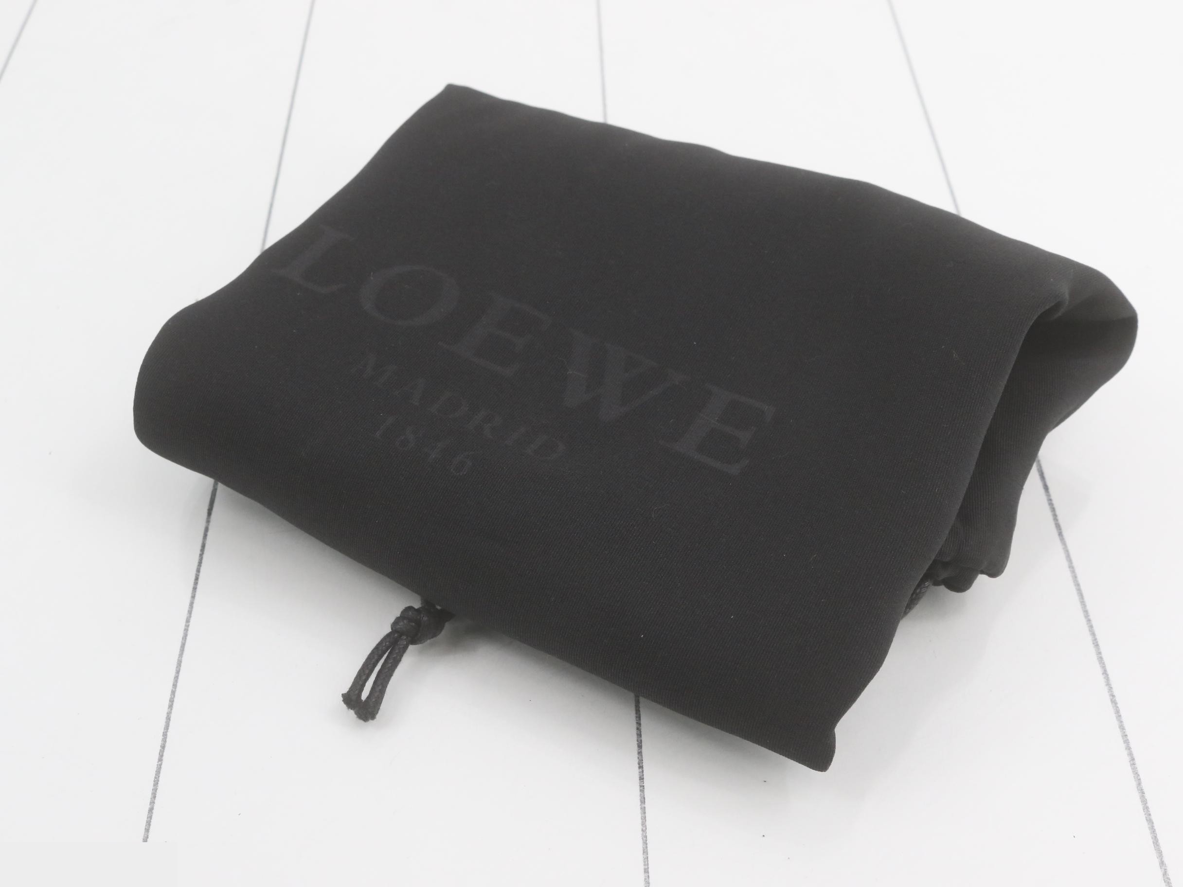 Flamenco Leather Semi-Shoulder Bag — view 7