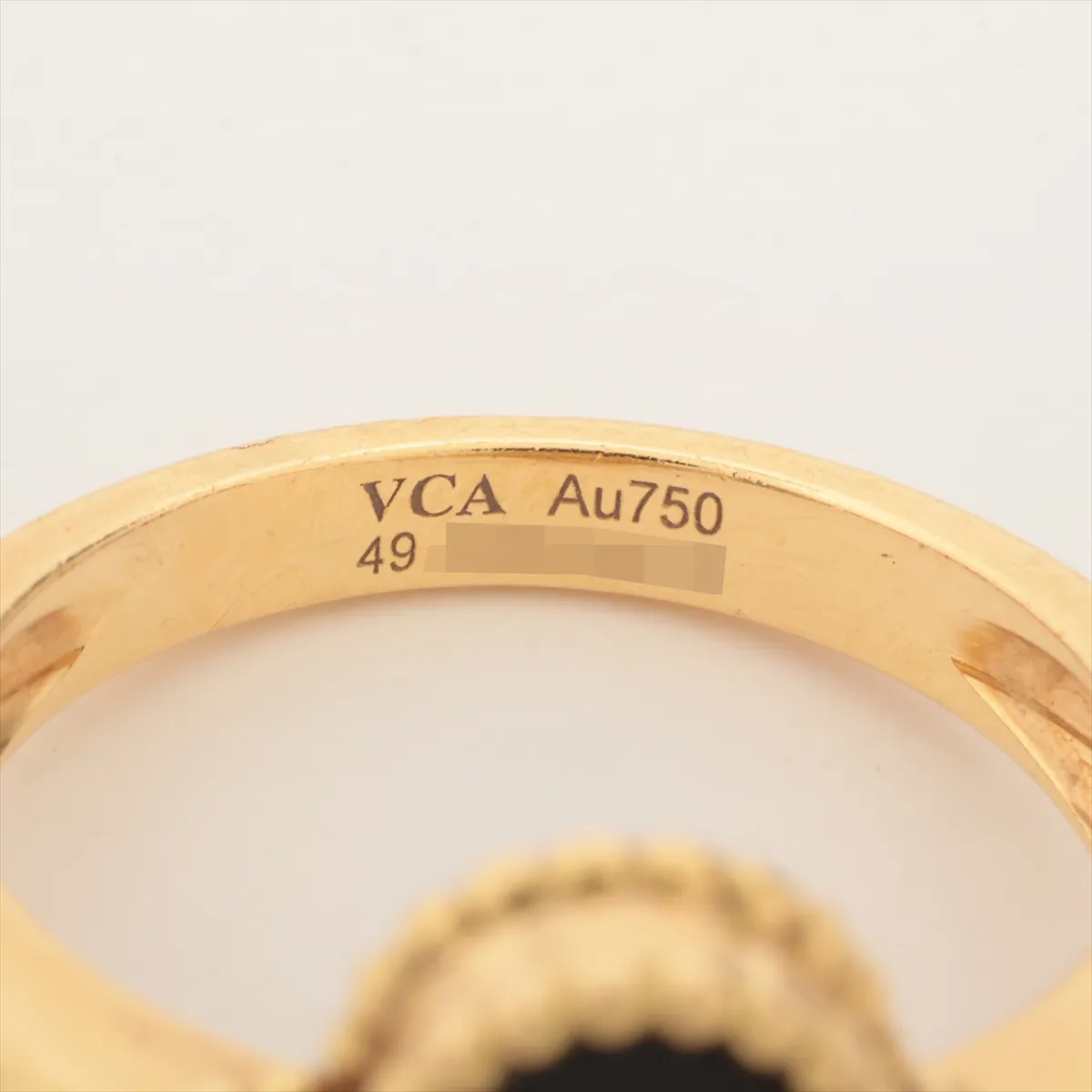 Vintage Alhambra Onyx Diamond Ring 750(YG) 6.5g 49 JB204432 Metal dent Small onyx chip — view 3