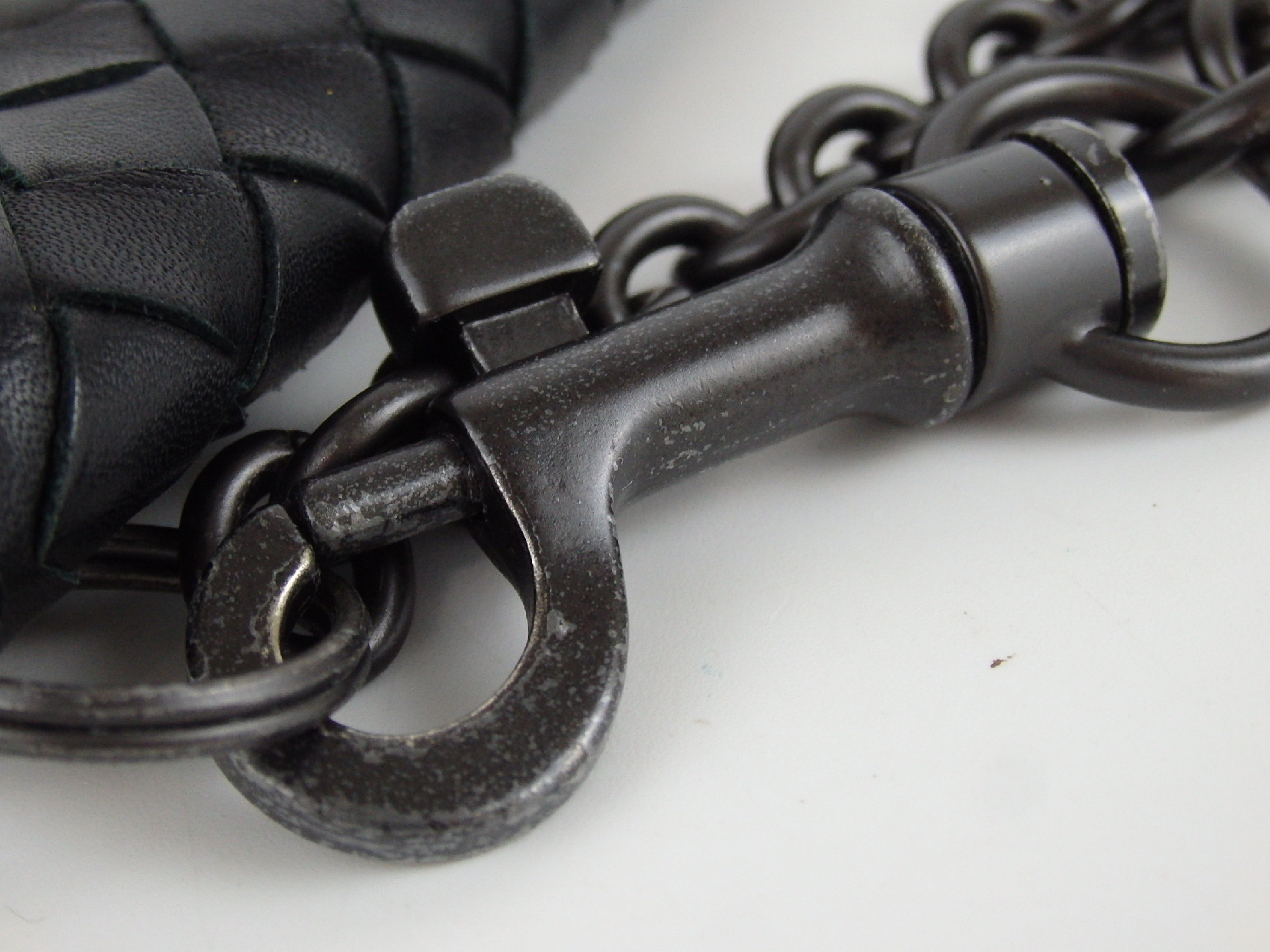 Intrecciato Chain Wallet Billfold — view 7