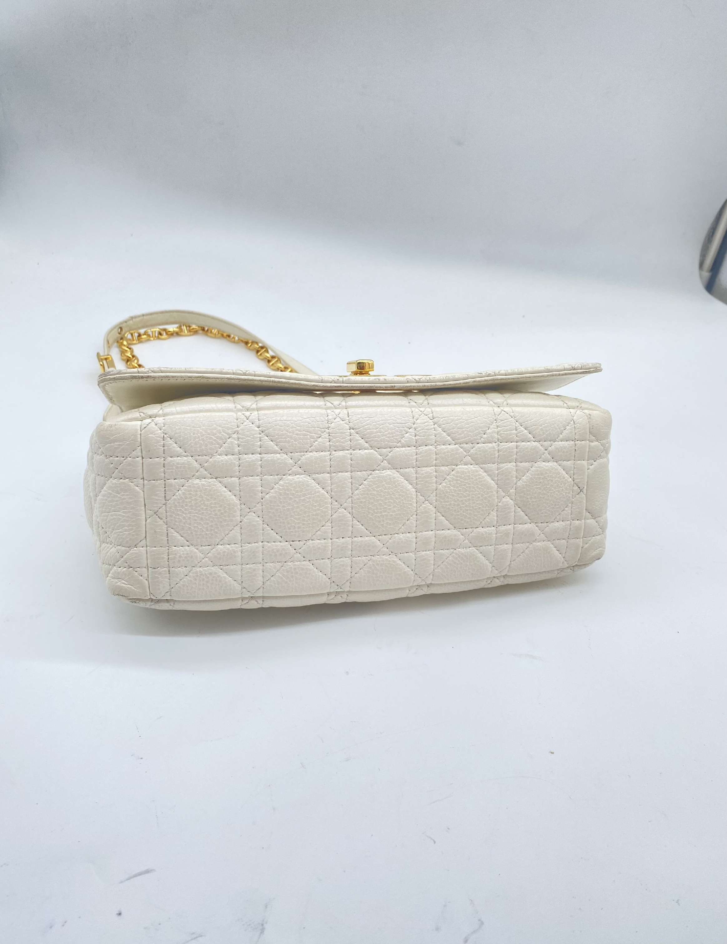 Calo Medium Cannage Shoulder Bag — view 4