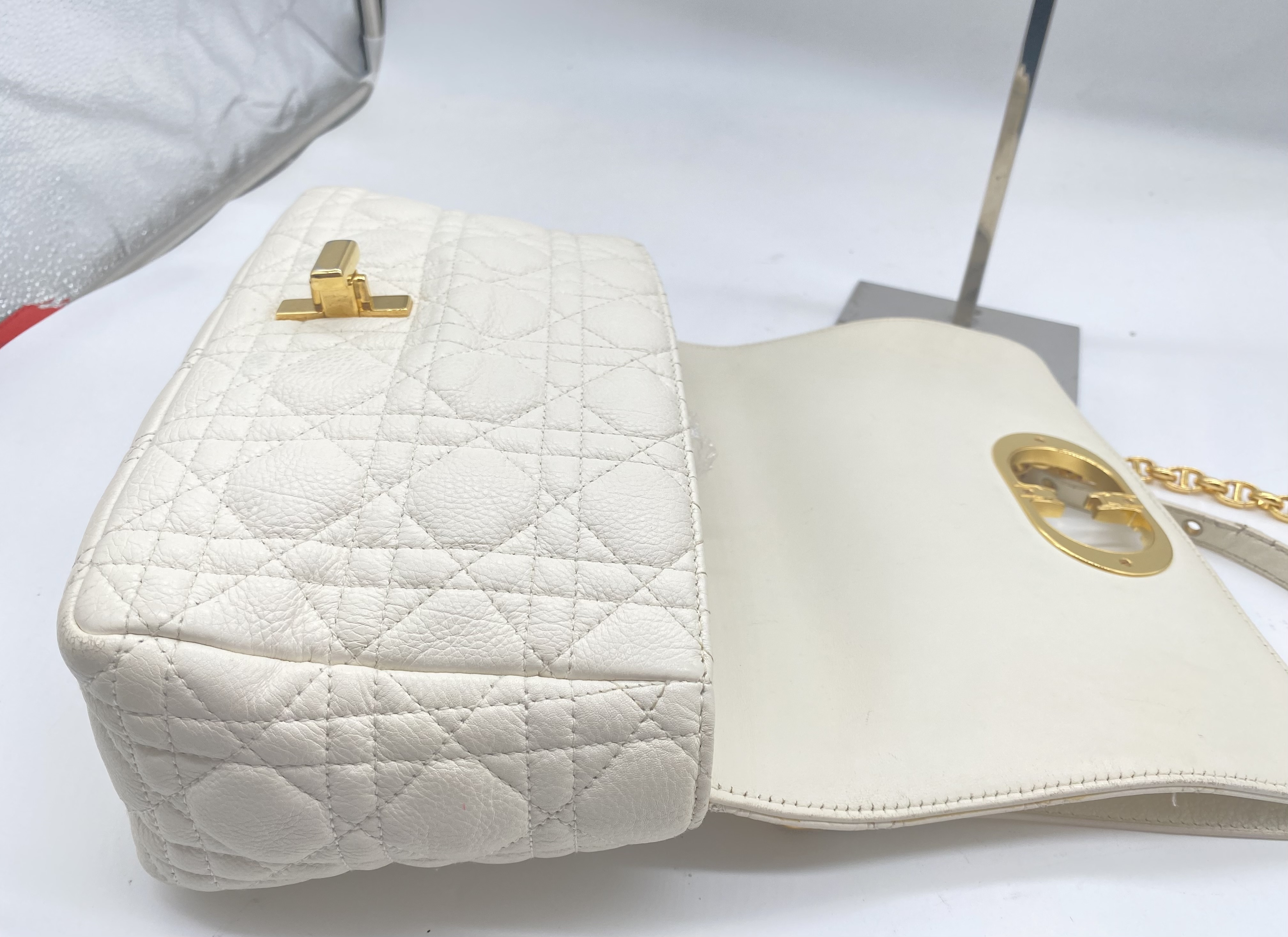 Calo Medium Cannage Shoulder Bag — view 7