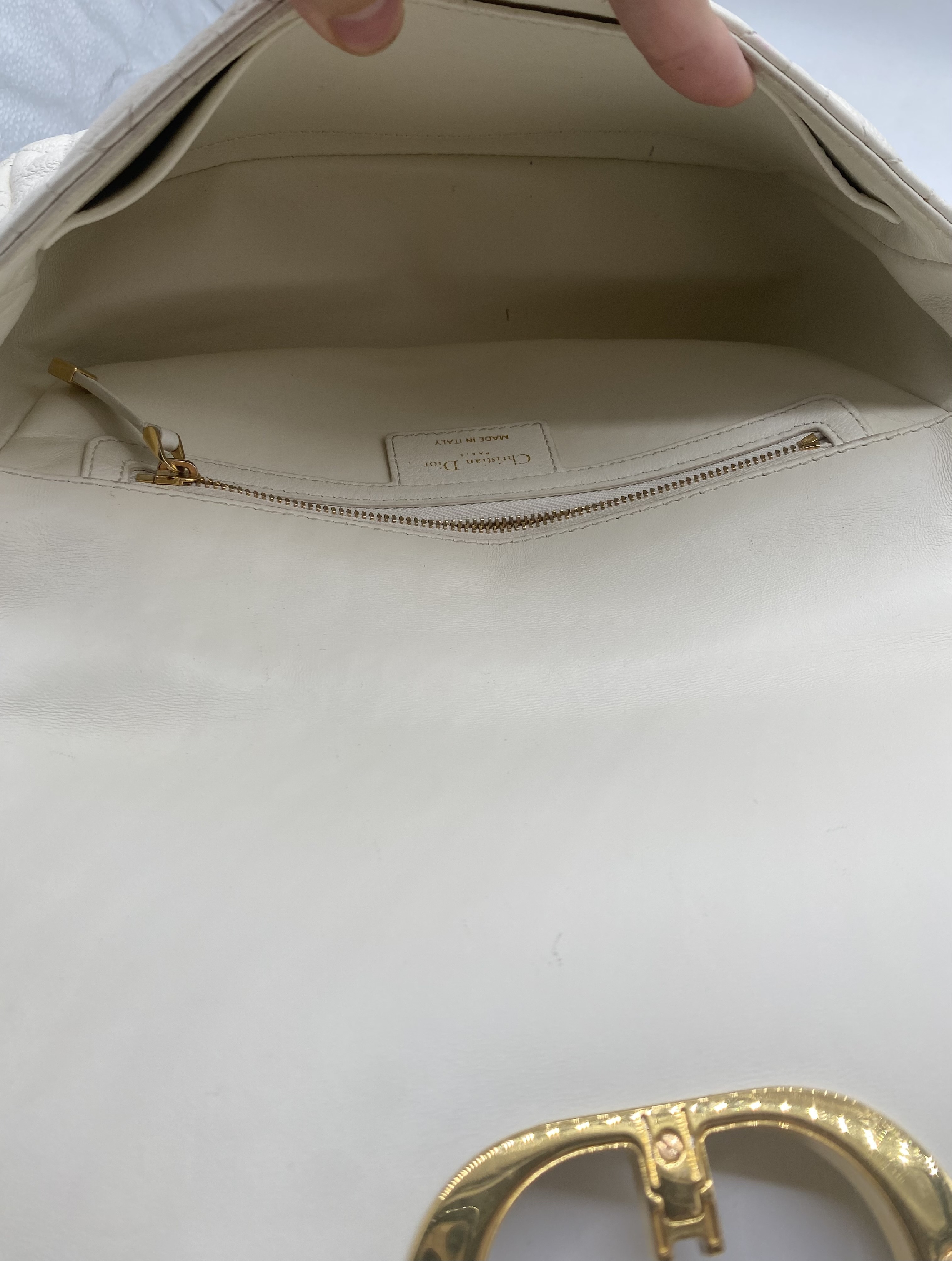 Calo Medium Cannage Shoulder Bag — view 9