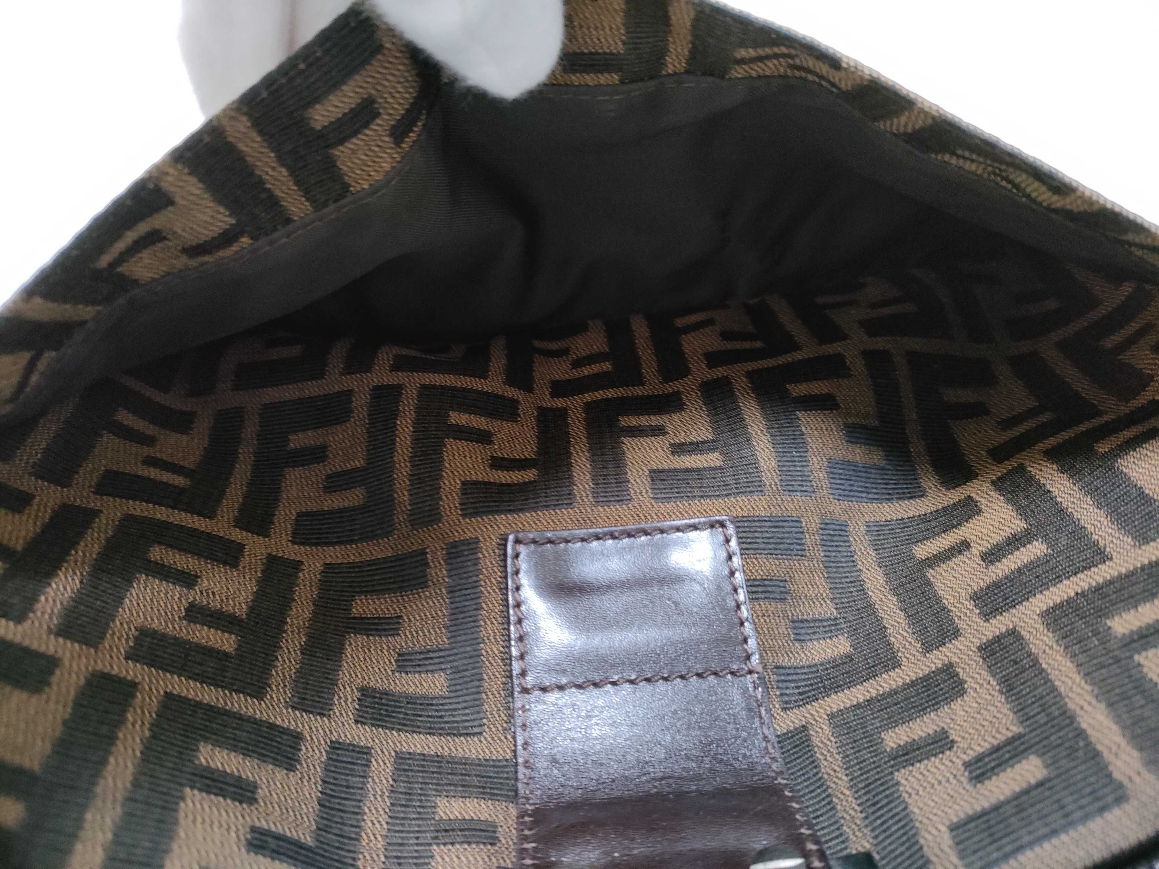 Zucca pattern Fendi Zucca Mamma shoulder bag — view 13
