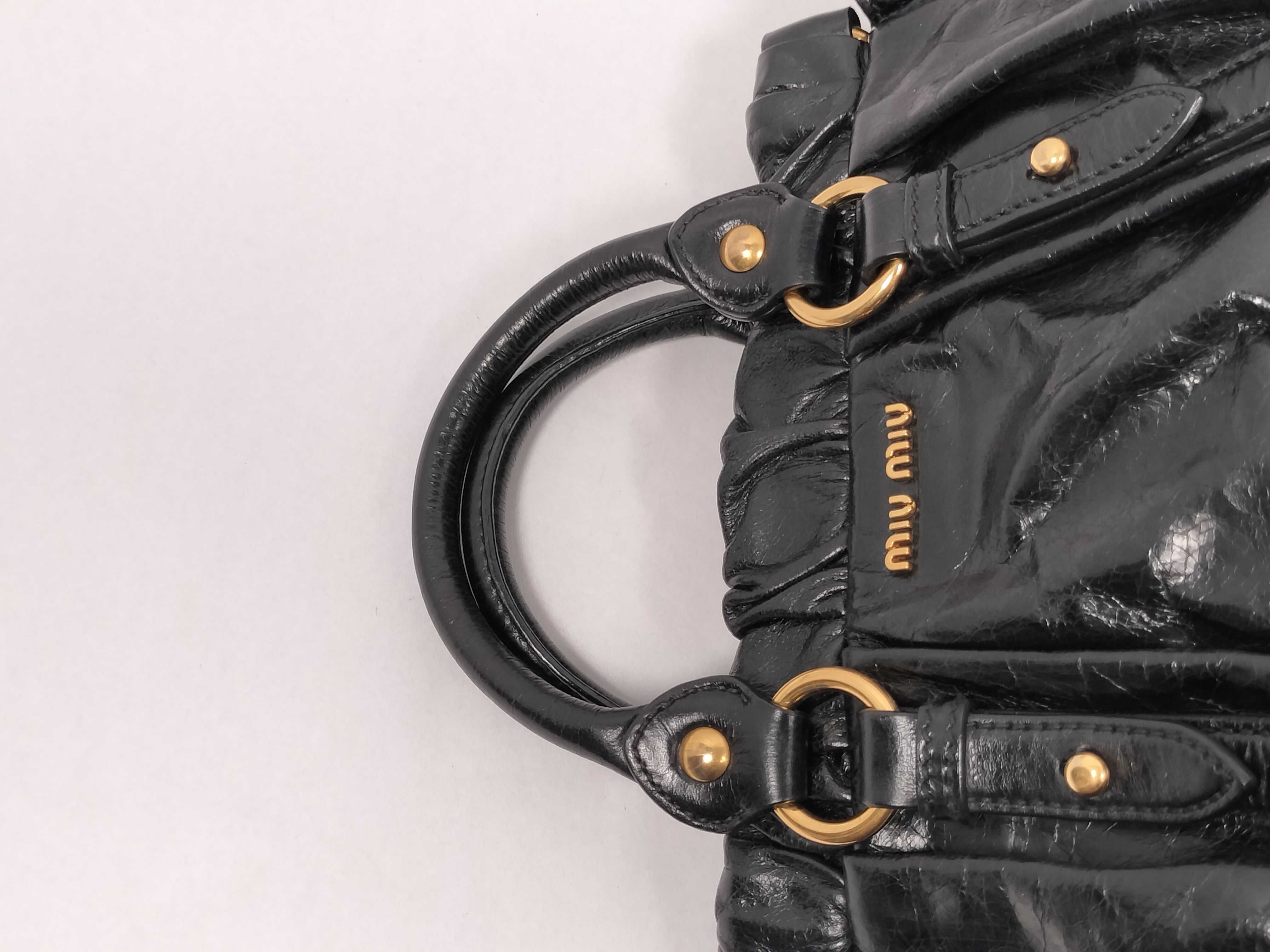 handbag — view 3