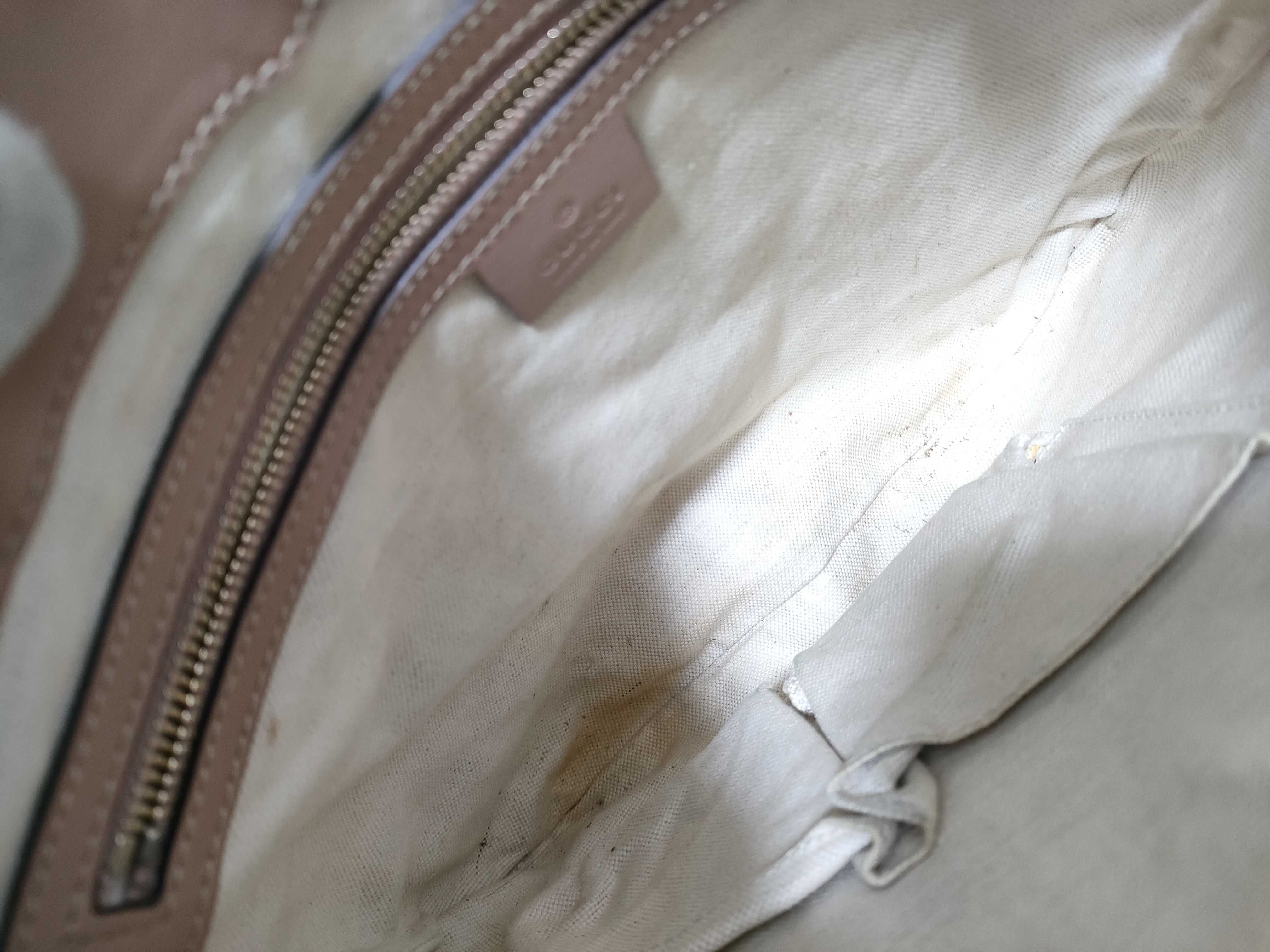 GG Canvas Shoulder Bag — view 10