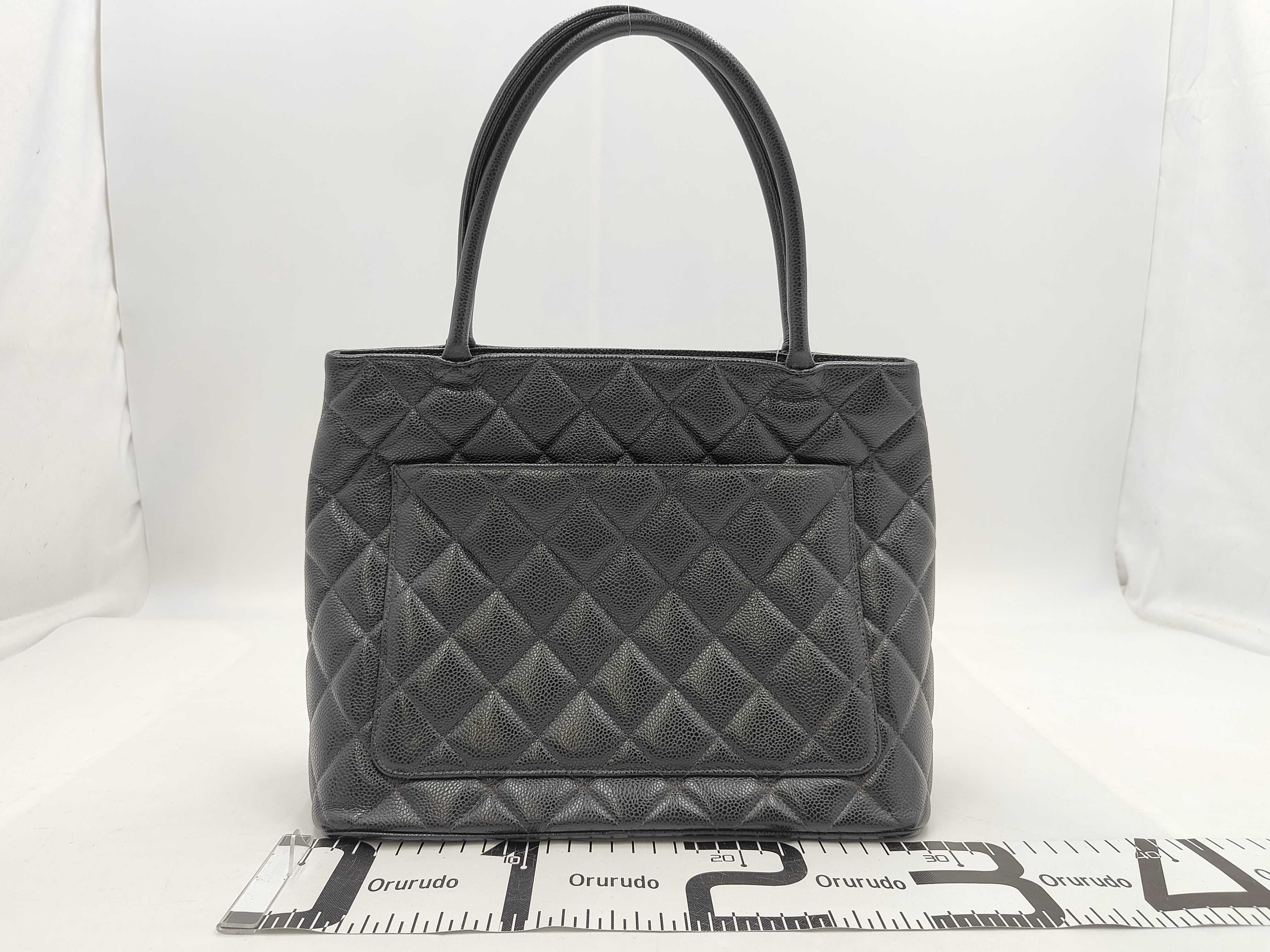 Matelassé Reissue Tote Bag, Caviar Leather Tote Bag — view 2