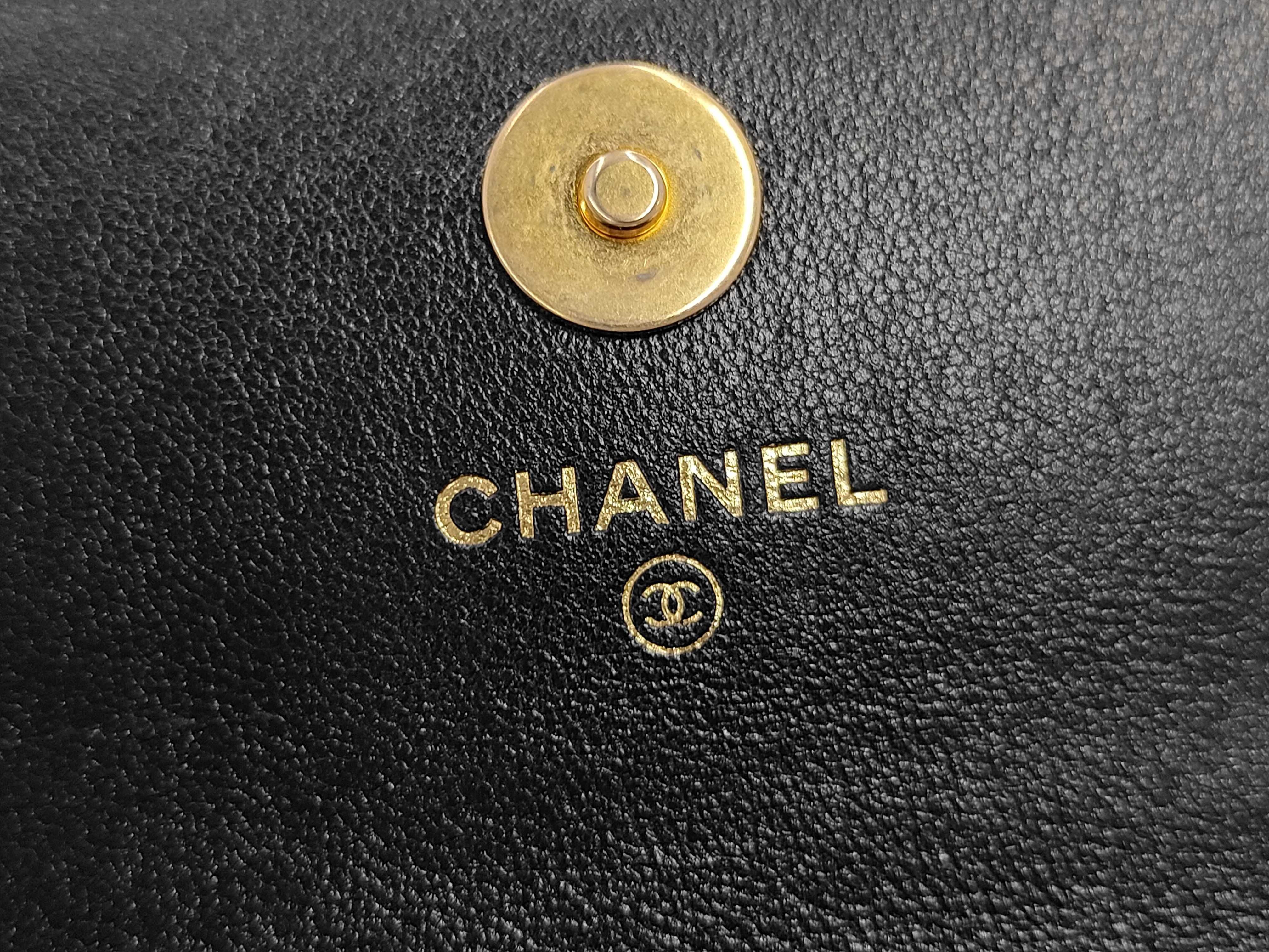 Matelassé Chain Shoulder Bag — view 12