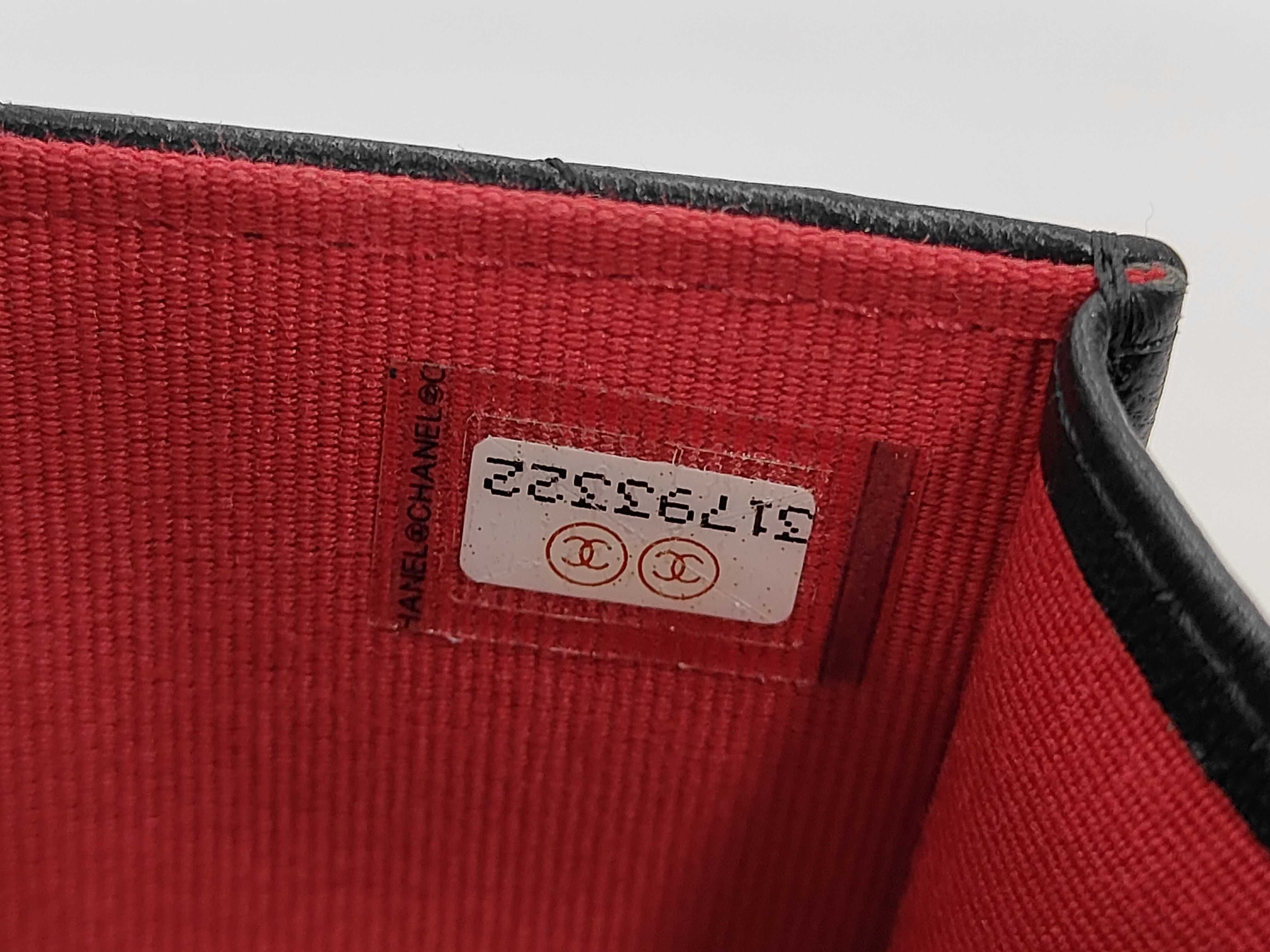 Matelassé Chain Shoulder Bag — view 13