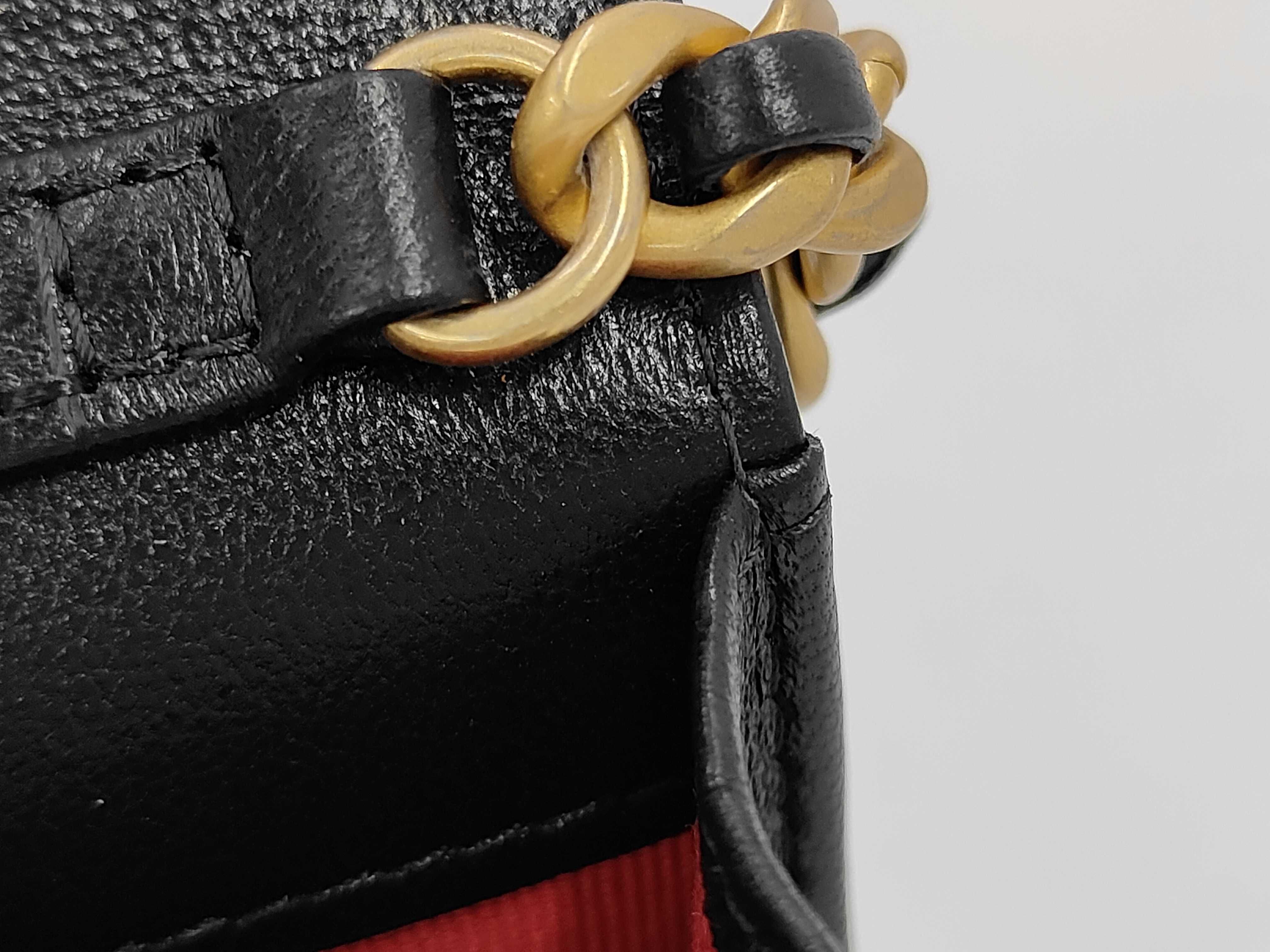 Matelassé Chain Shoulder Bag — view 10