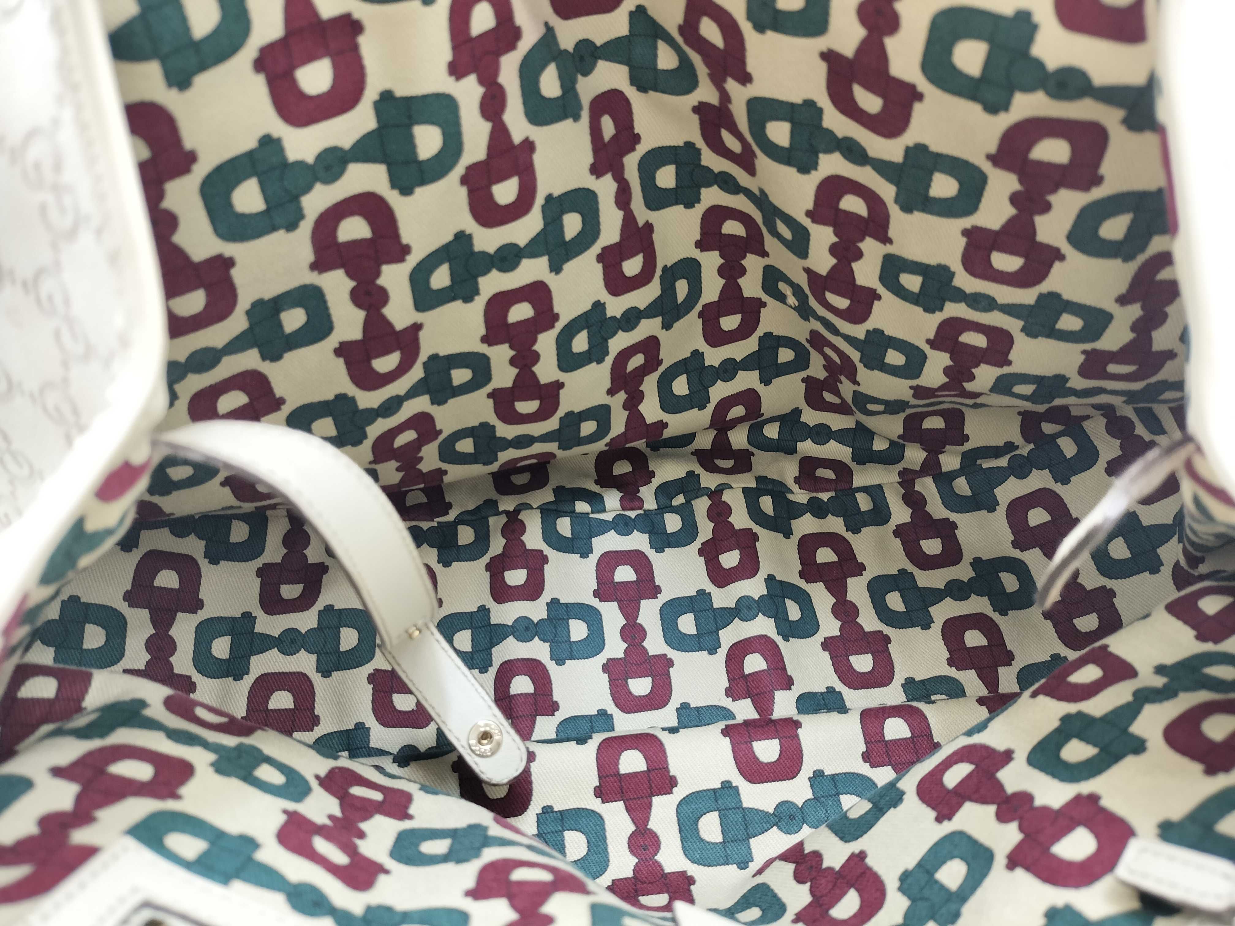 Guccissima Leather Handbag — view 10