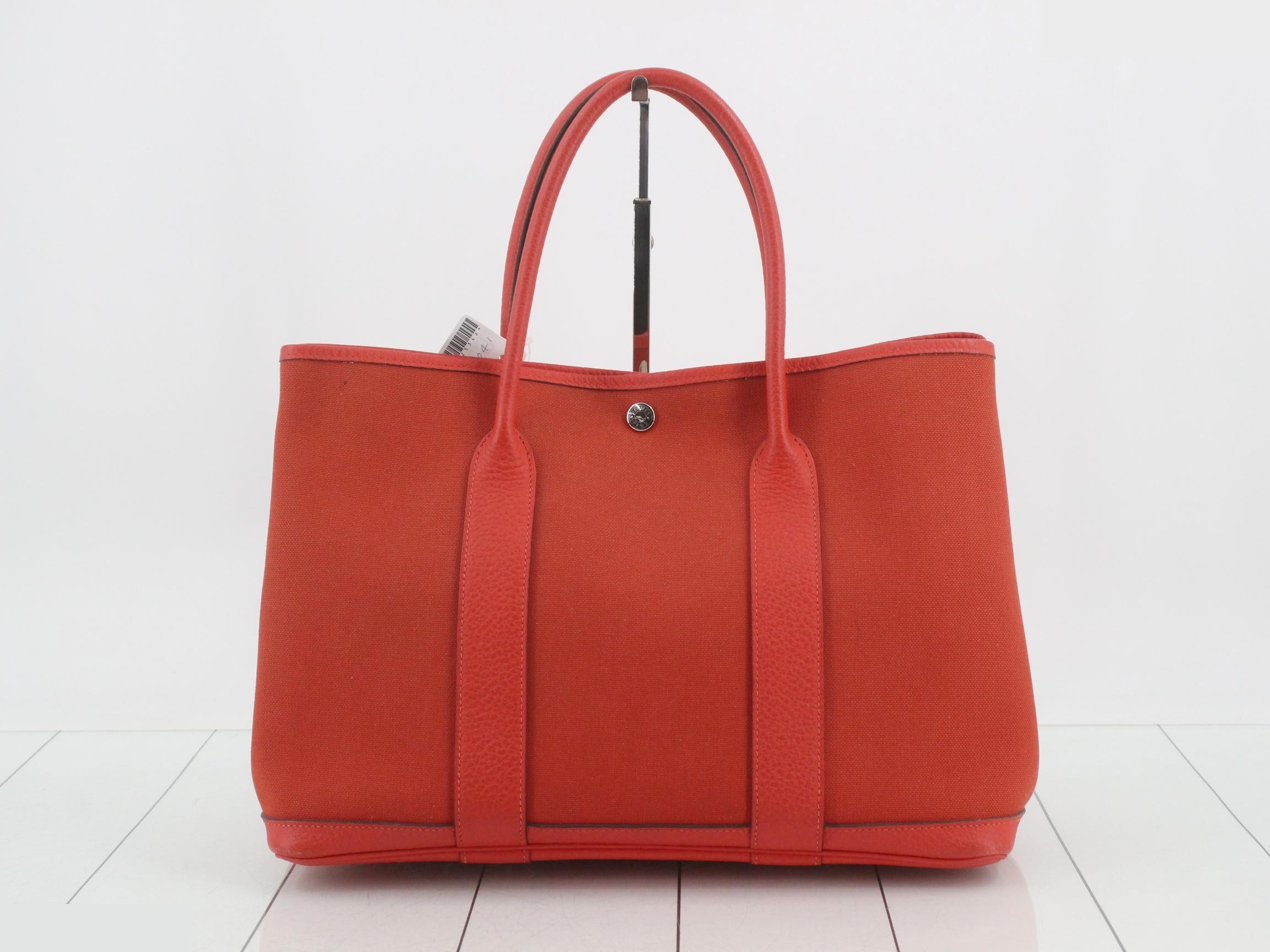Garden Party Tote Bag (Red) — view 2