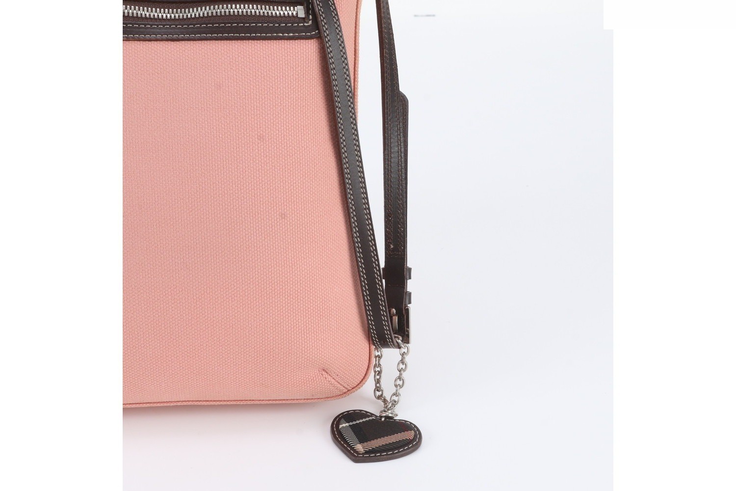 Checkered heart charm leather shoulder bag — view 2