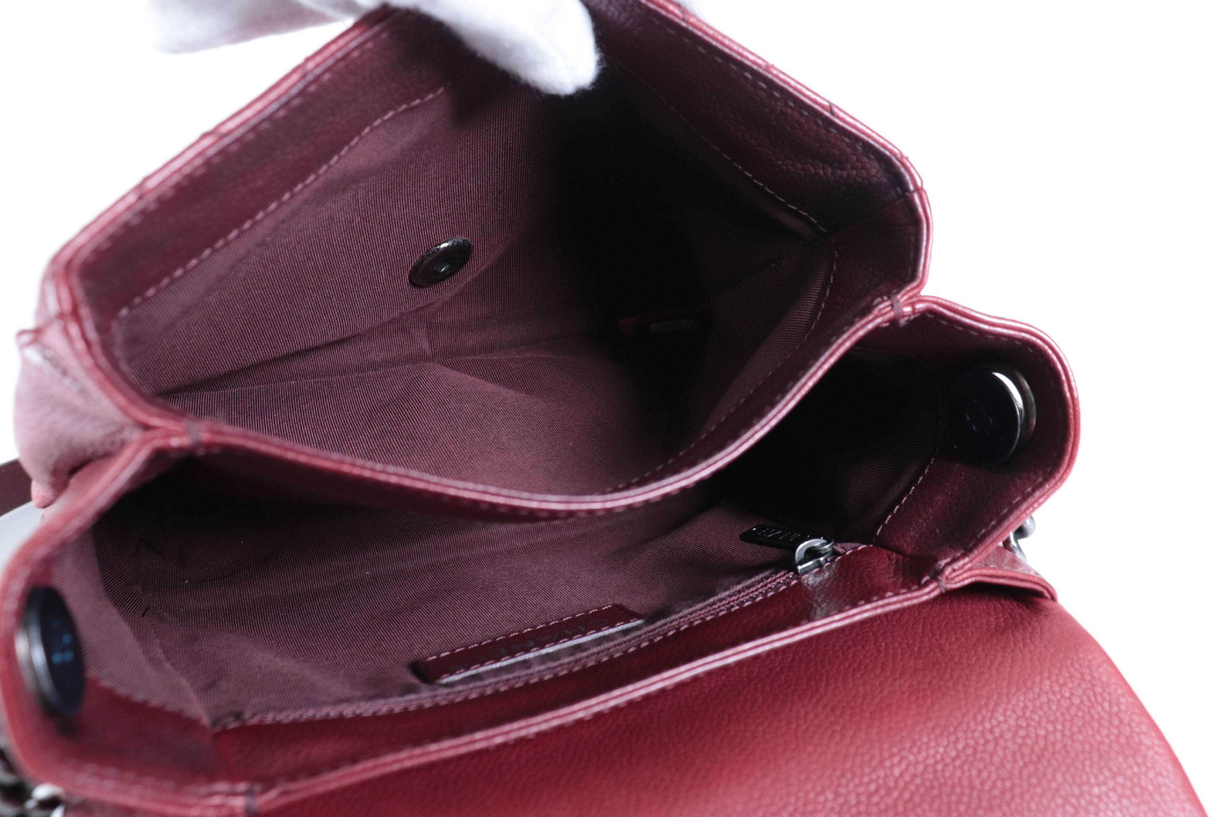 Matelassé Caviar Chain Shoulder Bag, Silver Hardware, Bordeaux, Serial Number 23 Series — view 9