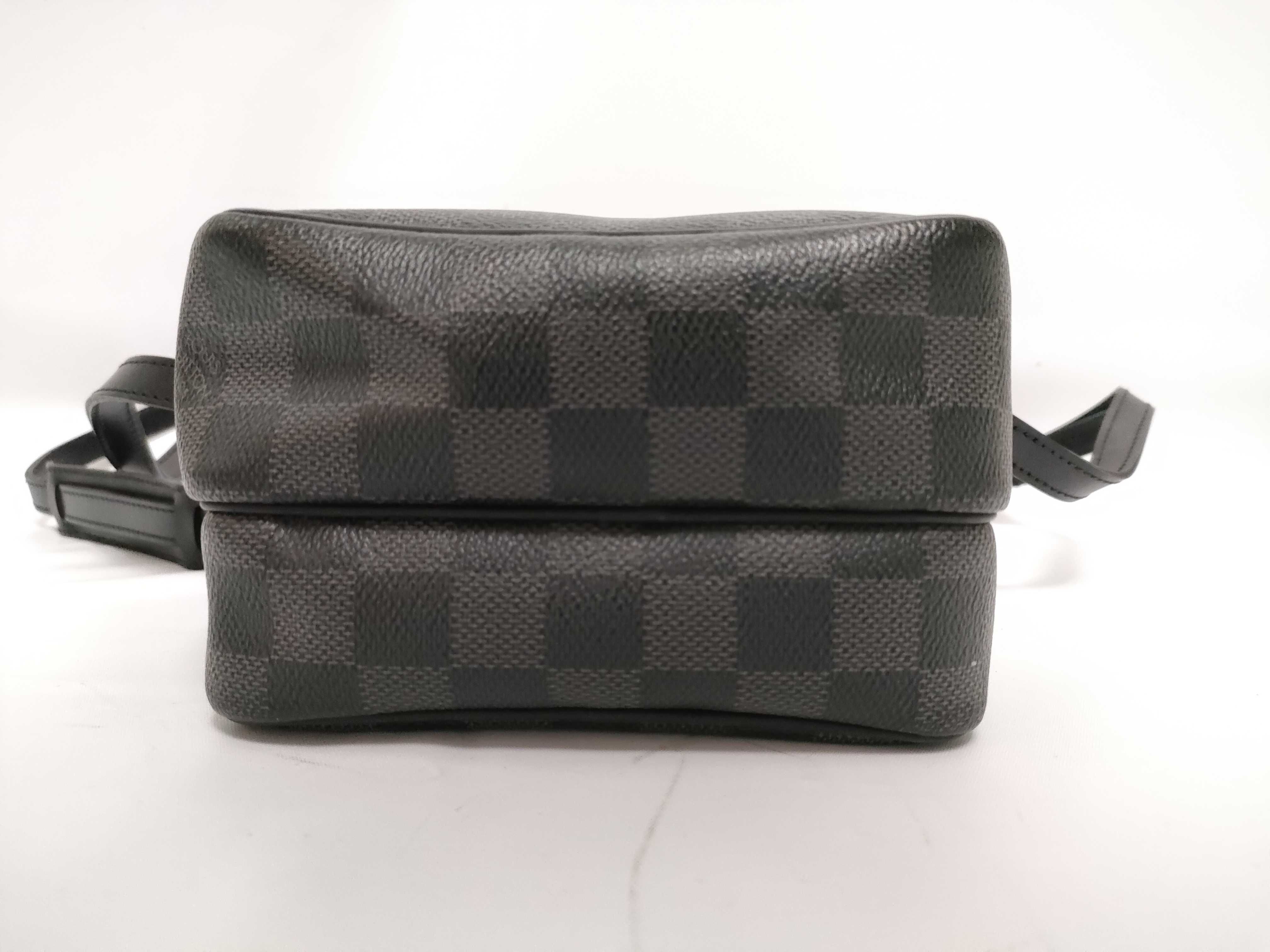 Damier Graphite Rem Handbag — view 3