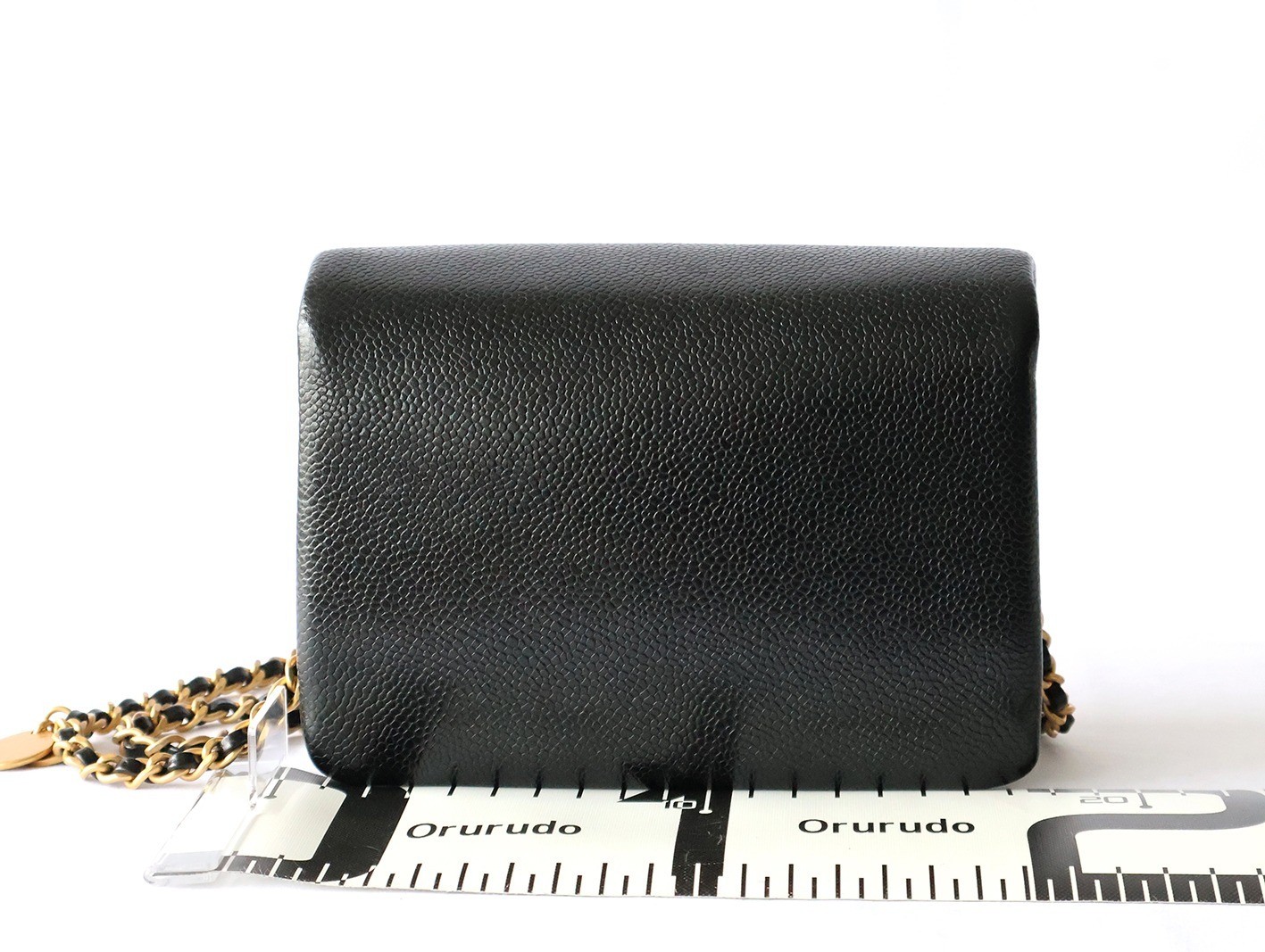 Caviar Skin 18 Chain Shoulder Bag, Black — view 2