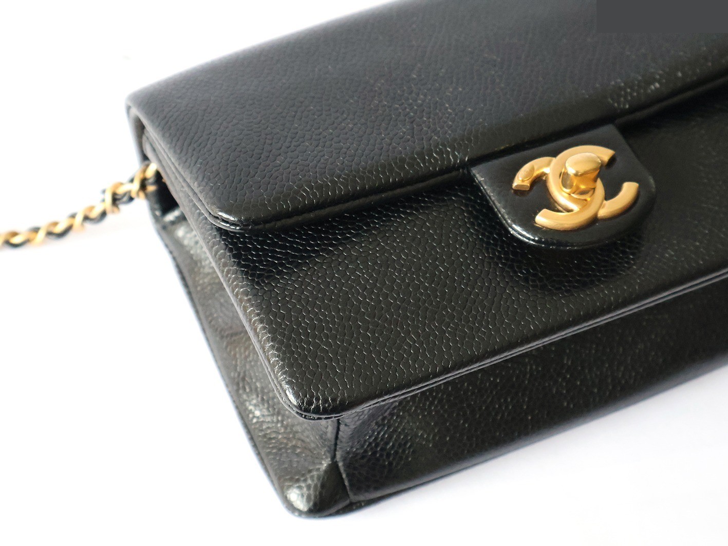 Caviar Skin 18 Chain Shoulder Bag, Black — view 4