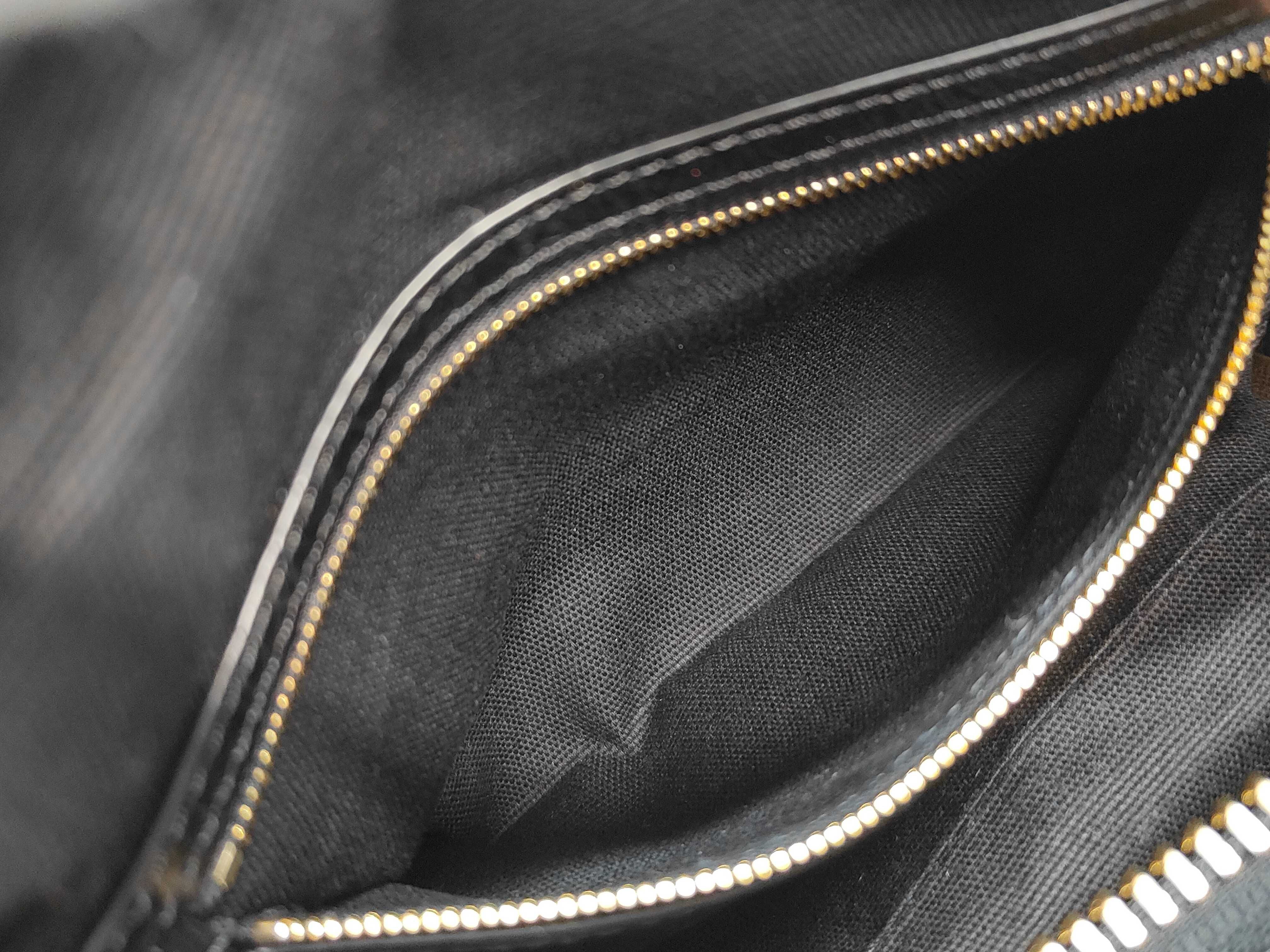 D Journey Small Hobo Shoulder Bag — view 11
