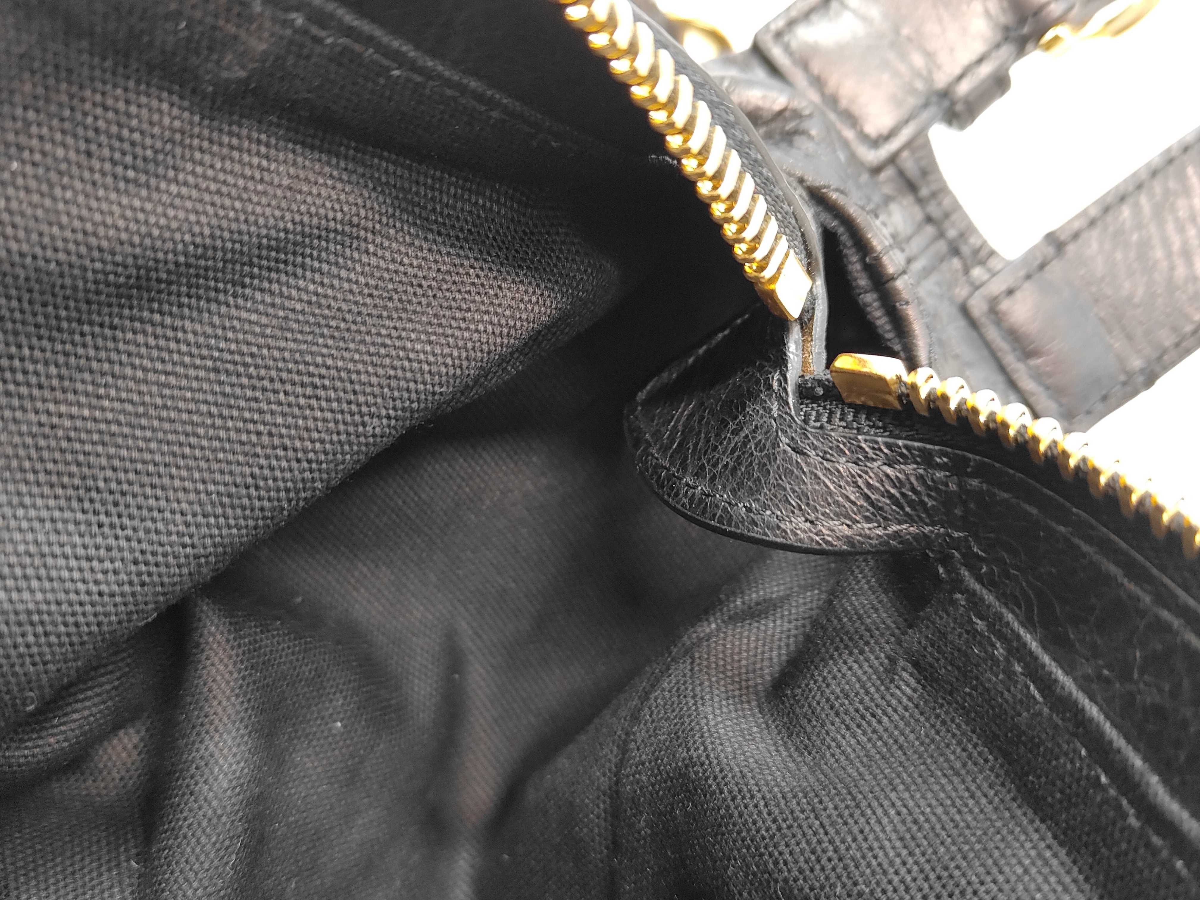 D Journey Small Hobo Shoulder Bag — view 12