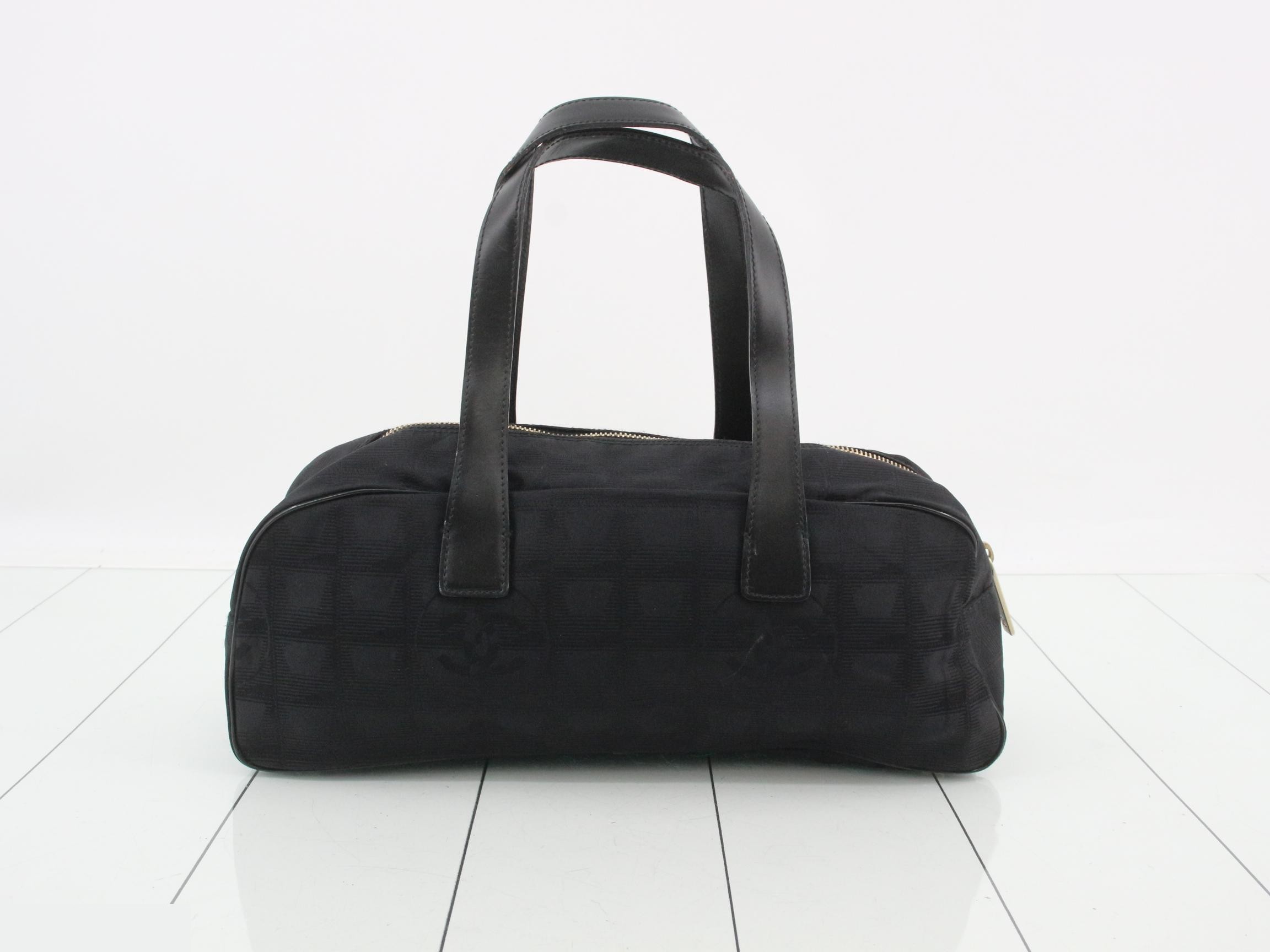 New Travel Line (Bag) - Handbag, Black — view 2