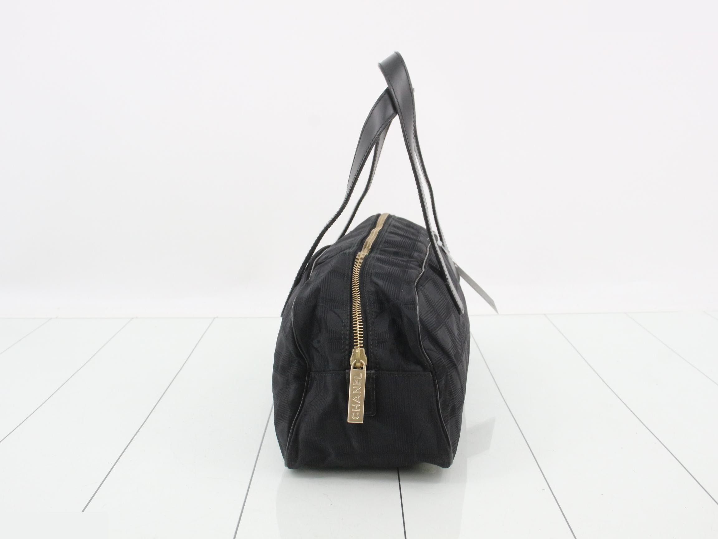 New Travel Line (Bag) - Handbag, Black — view 4