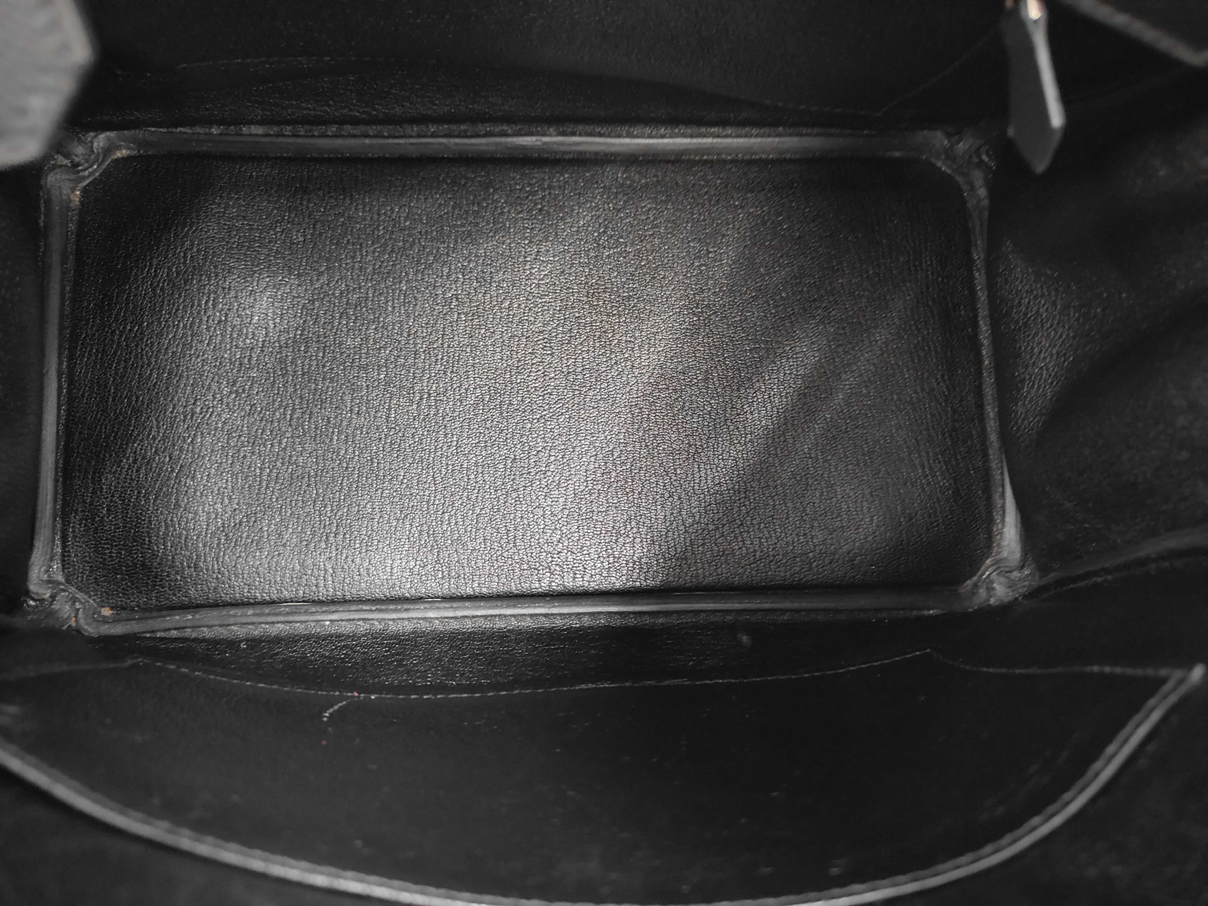Birkin 30 C stamp Epsom leather Noir silver hardware handbag — view 7
