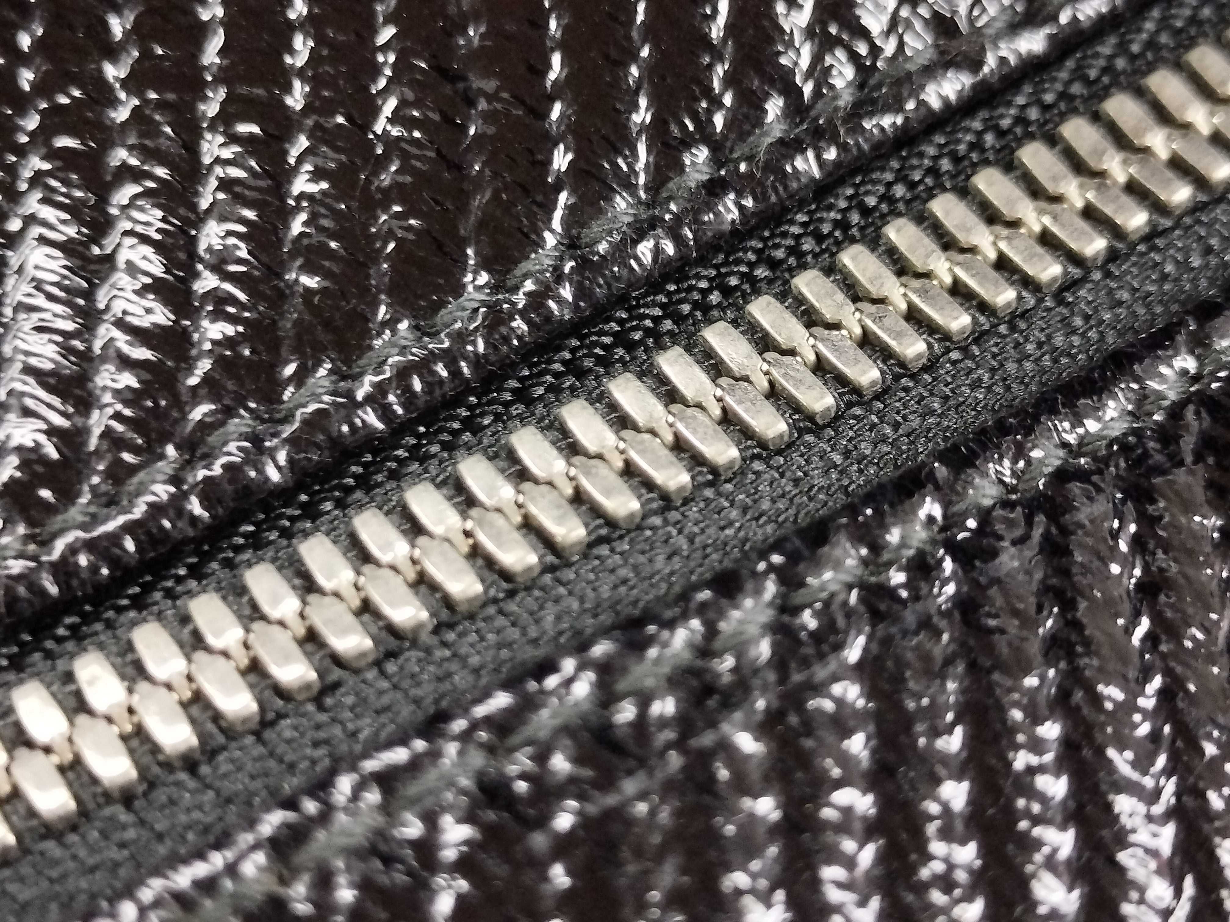 patent leather Boston bag, black. — view 7