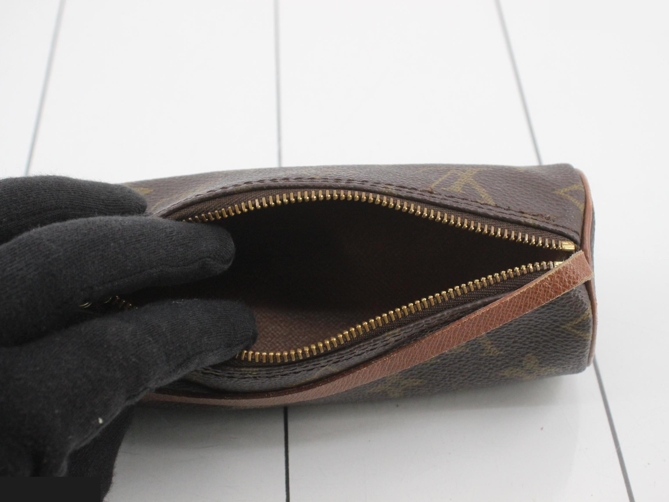 Papillon - Included Pouch — view 4