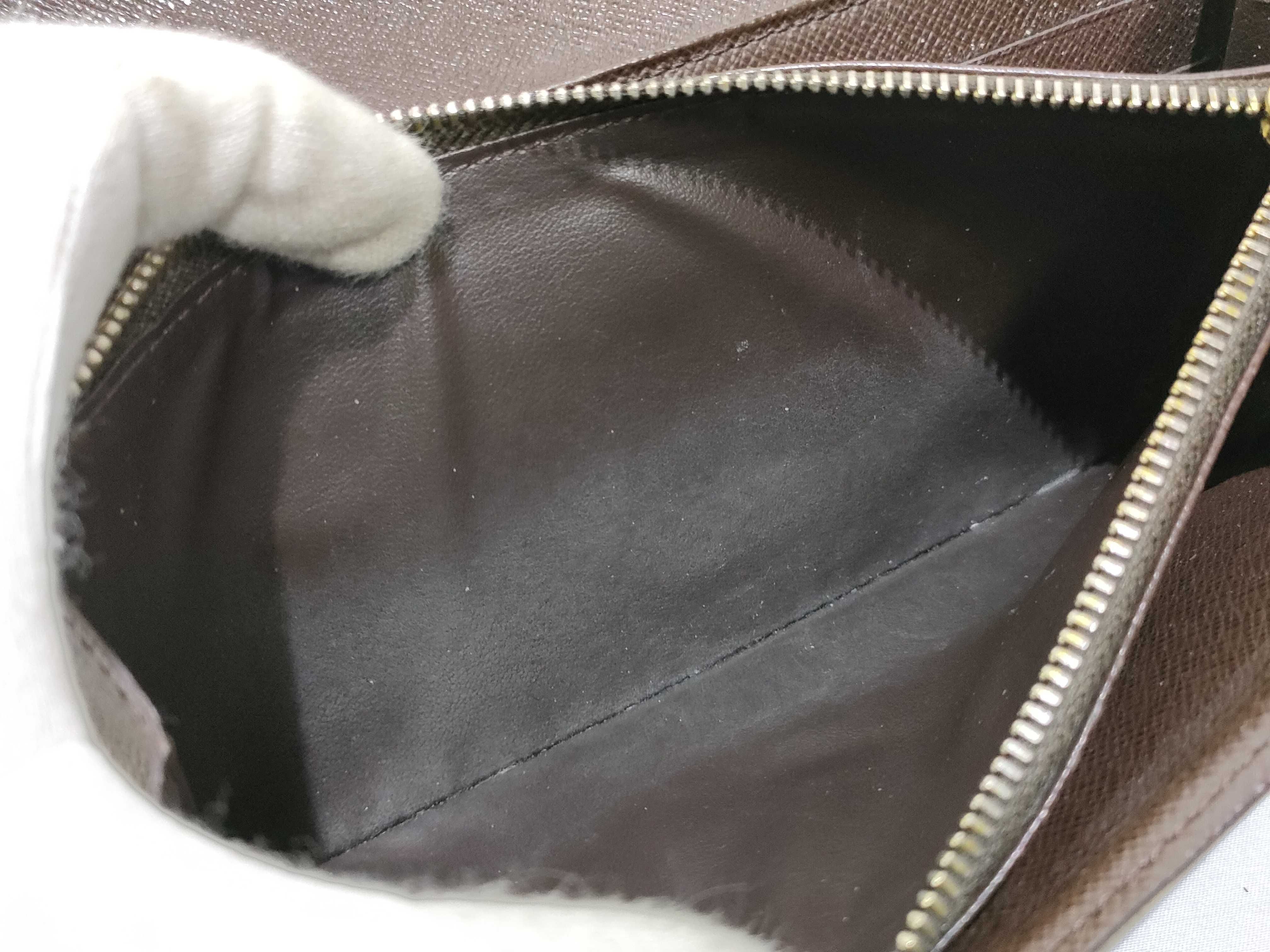 Damier / Damier / Long Wallet / PVC Wallet — view 11