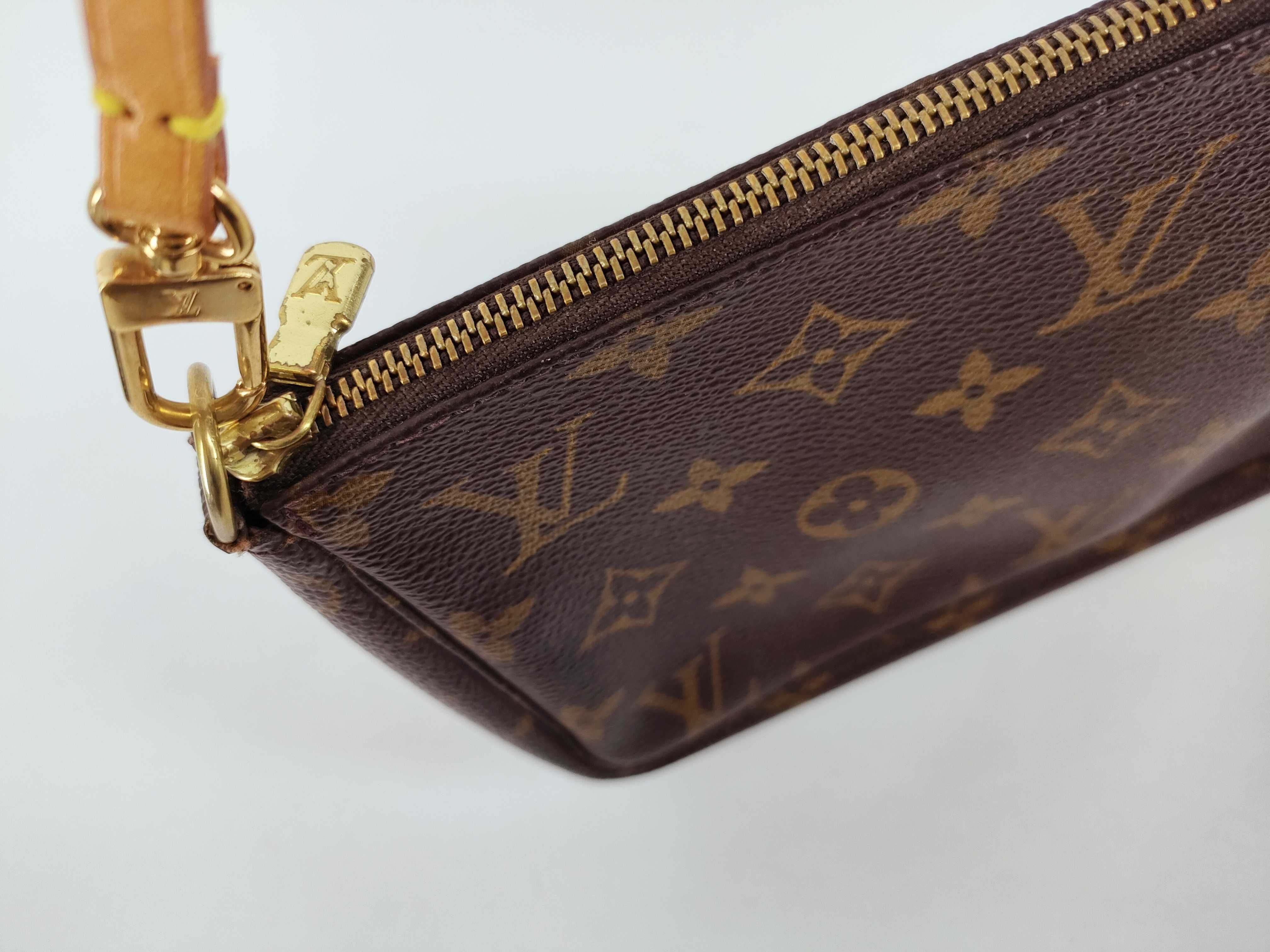 Monogram Louis Vuitton Monogram Pochette Accessoires M51980 Brown PVC Pouch — view 11