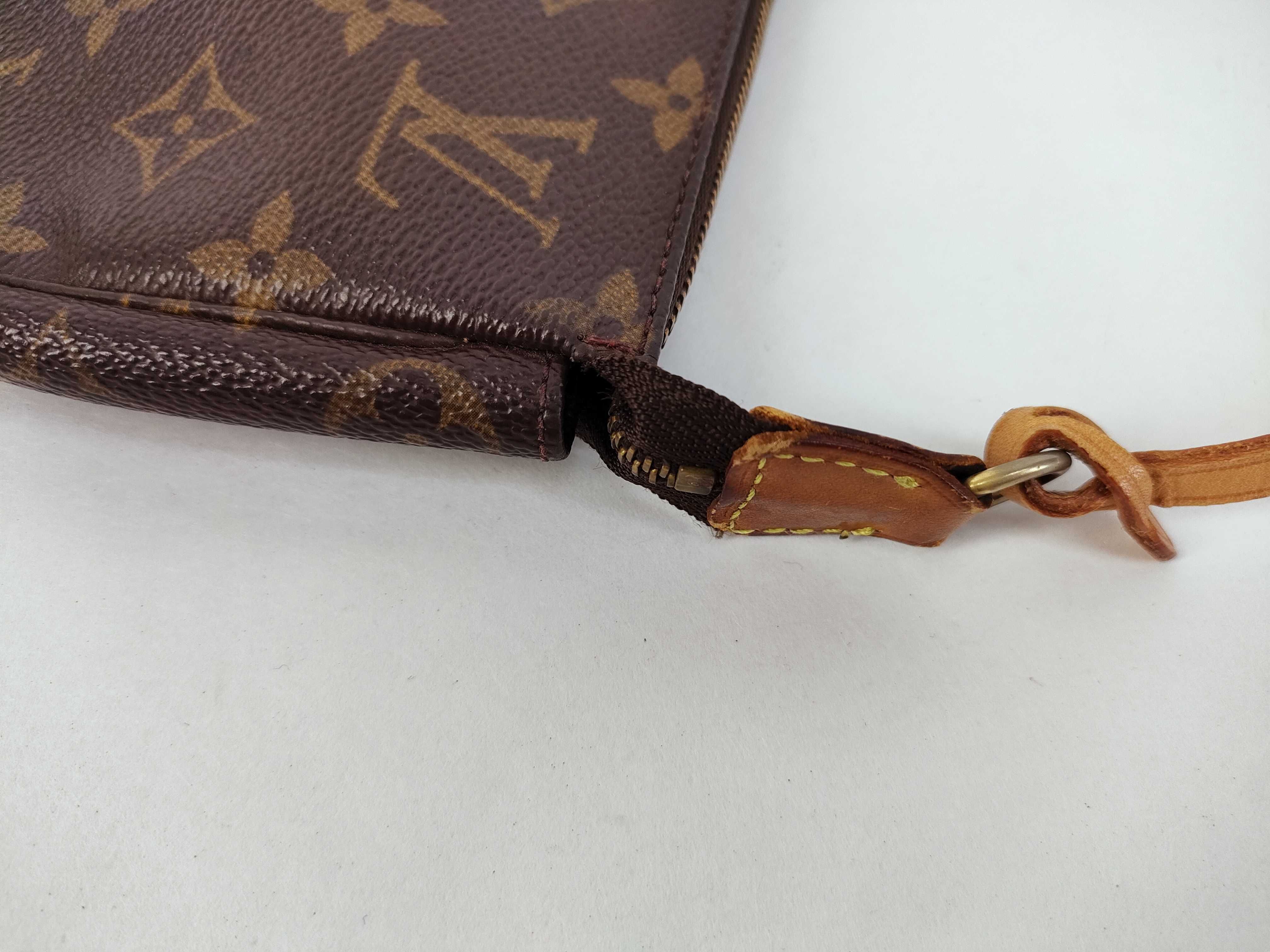 Monogram Louis Vuitton Monogram Pochette Accessoires M51980 Brown PVC Pouch — view 6