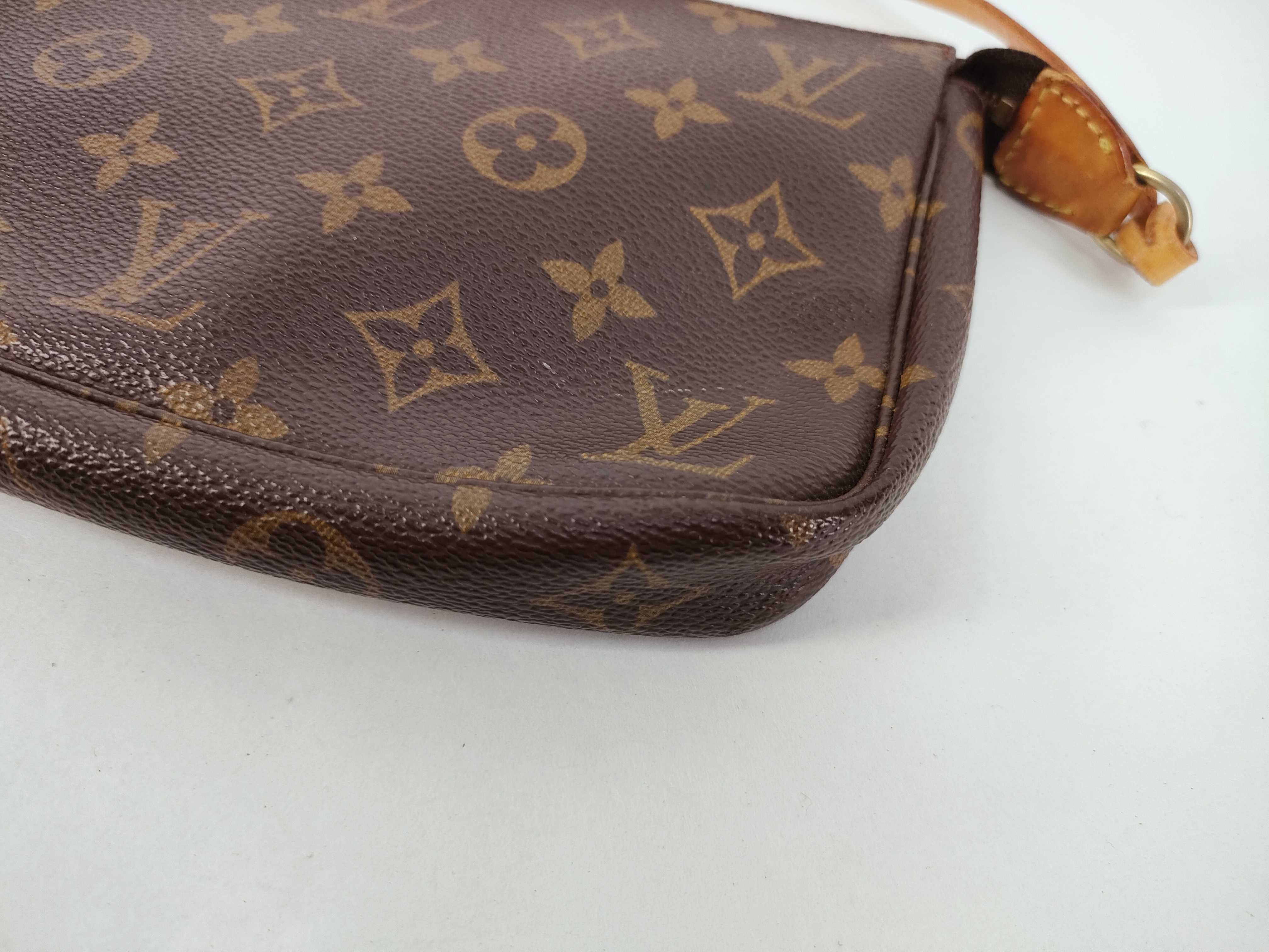 Monogram Louis Vuitton Monogram Pochette Accessoires M51980 Brown PVC Pouch — view 8
