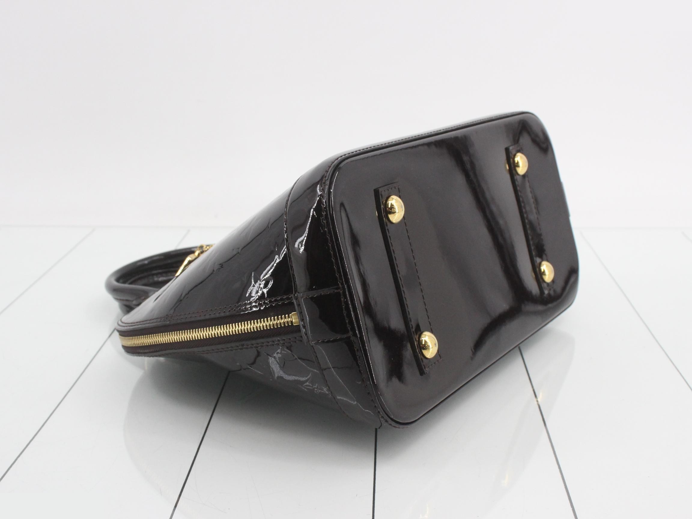 Vernis Alma PM Amarante Handbag — view 5