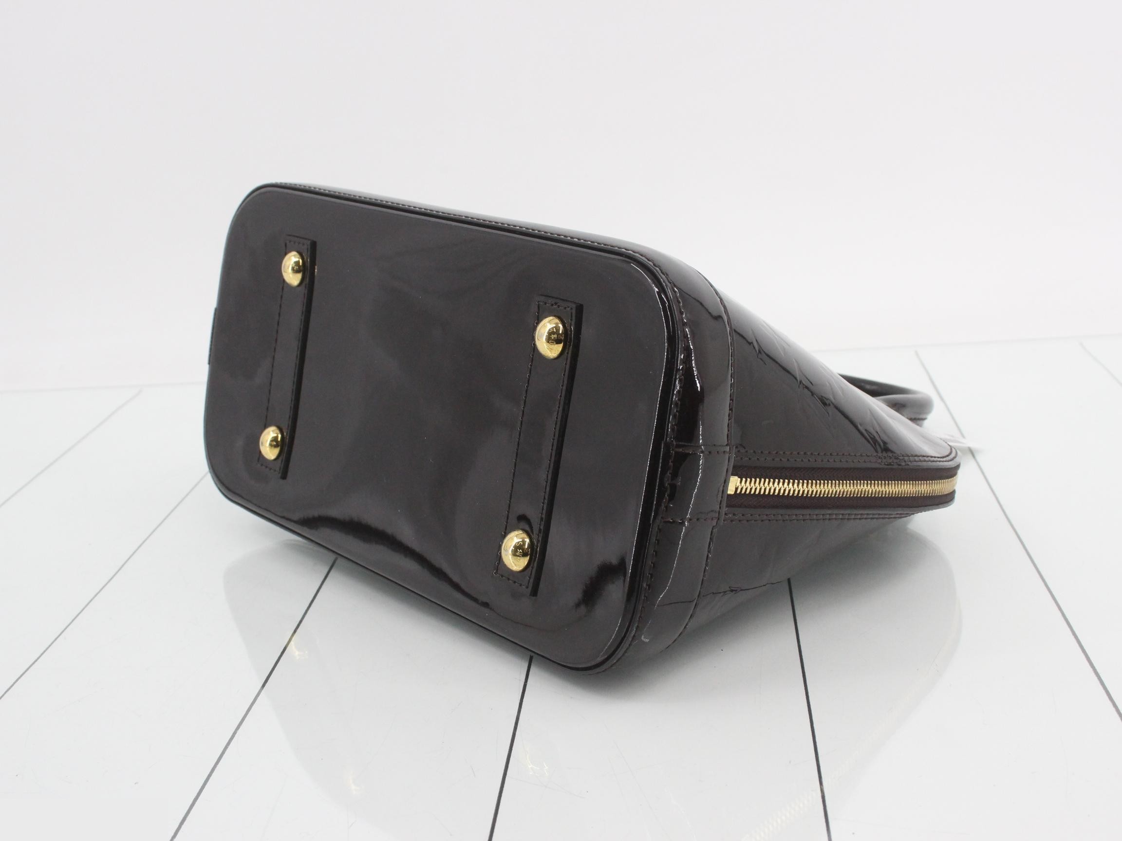 Vernis Alma PM Amarante Handbag — view 6