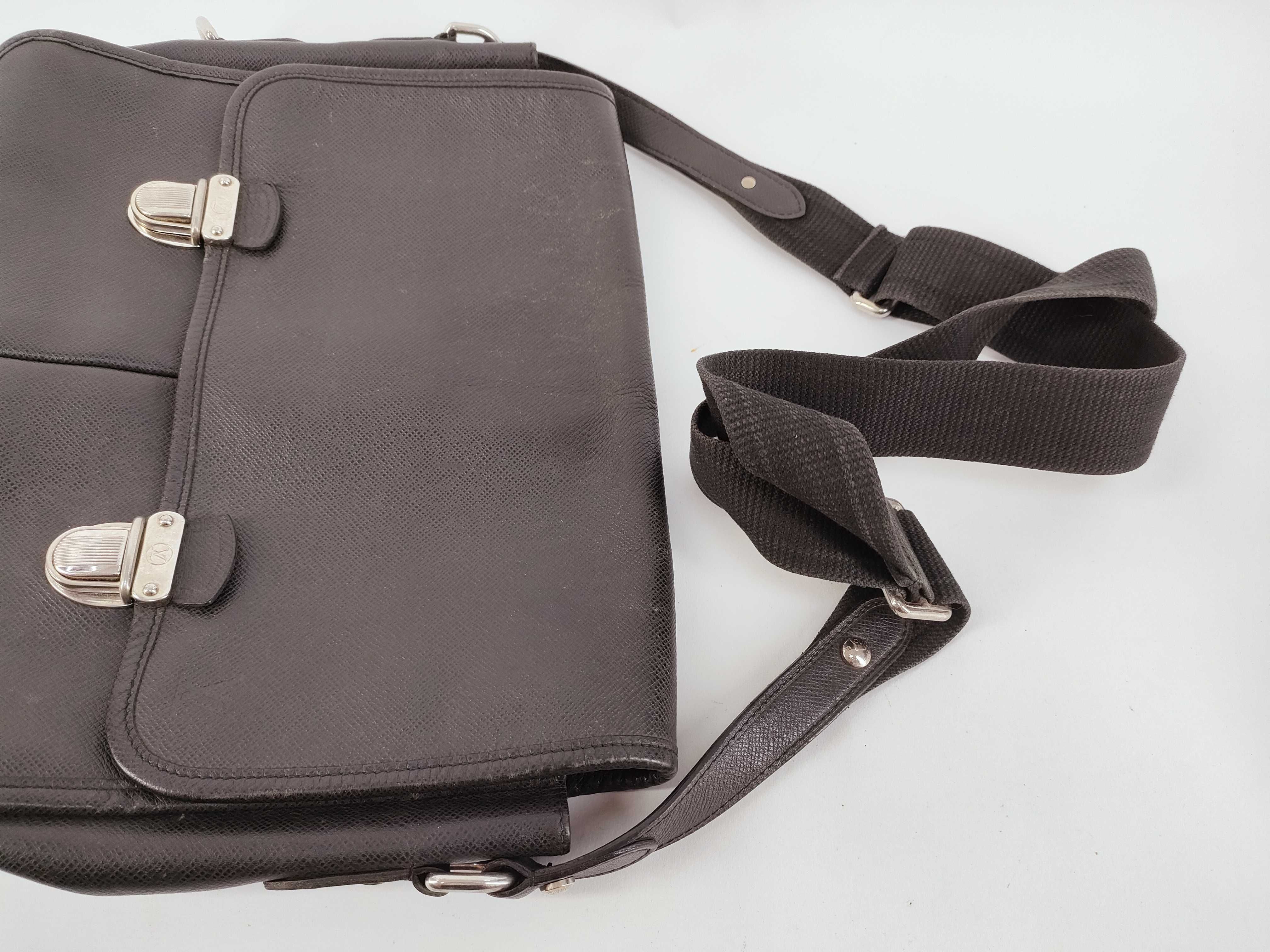 Taiga Robusto 1 Business Bag M31052/MB1048 (with strap, shoulder bag) — view 3