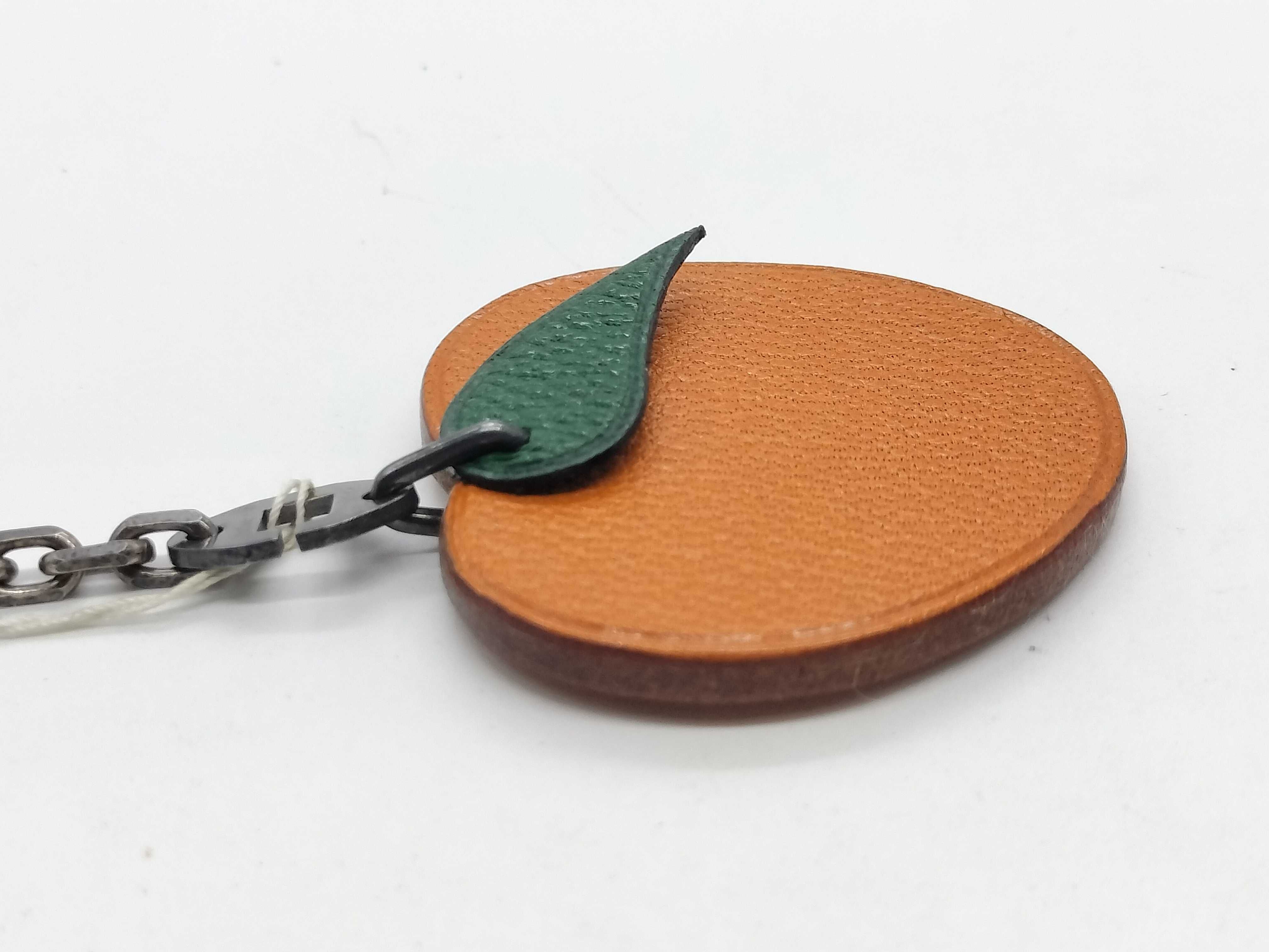 Apricot Charm *1 Charm — view 3