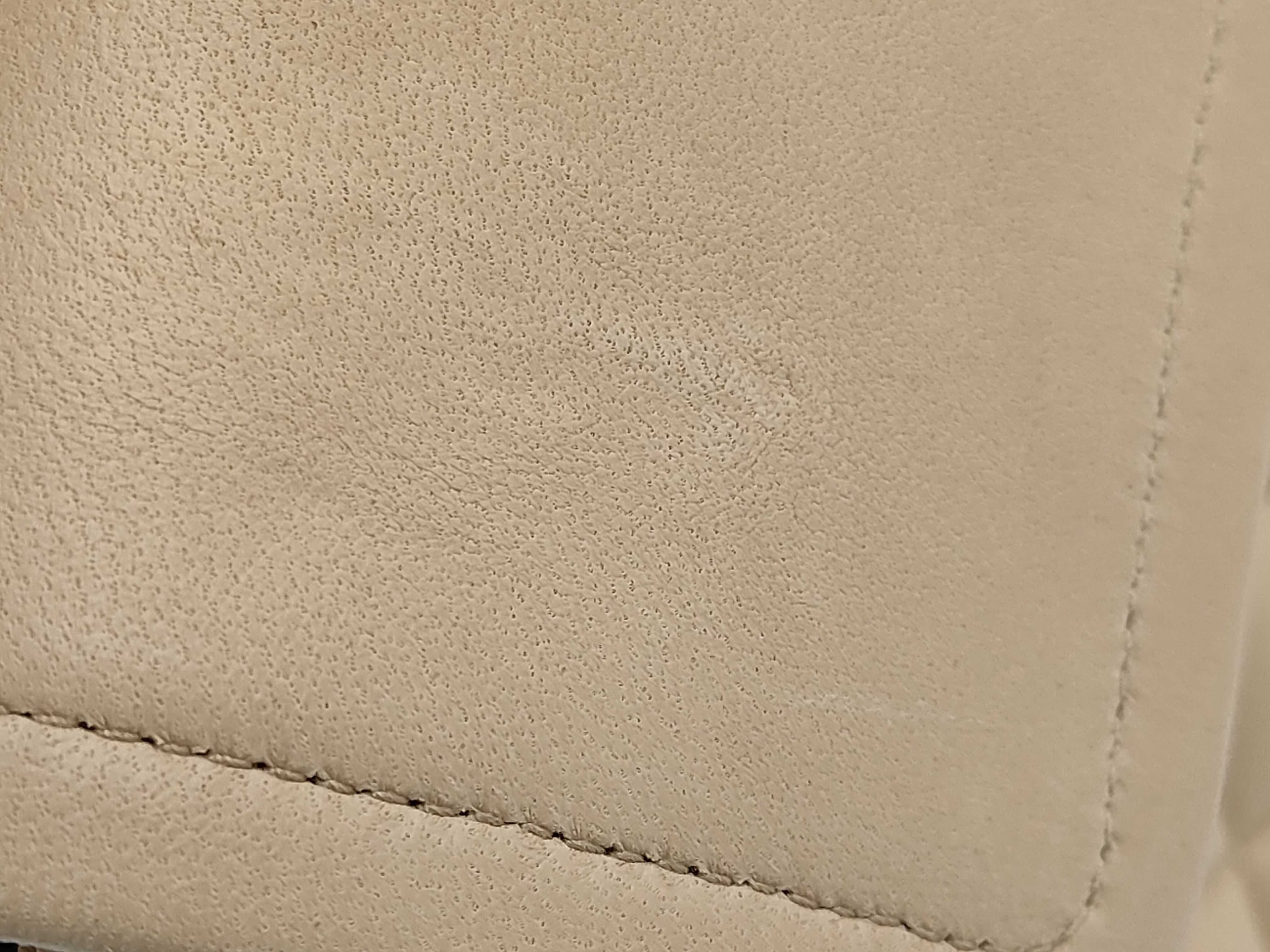 Matelassé Paris Limited Edition Lambskin Chain Shoulder Bag, Beige — view 14