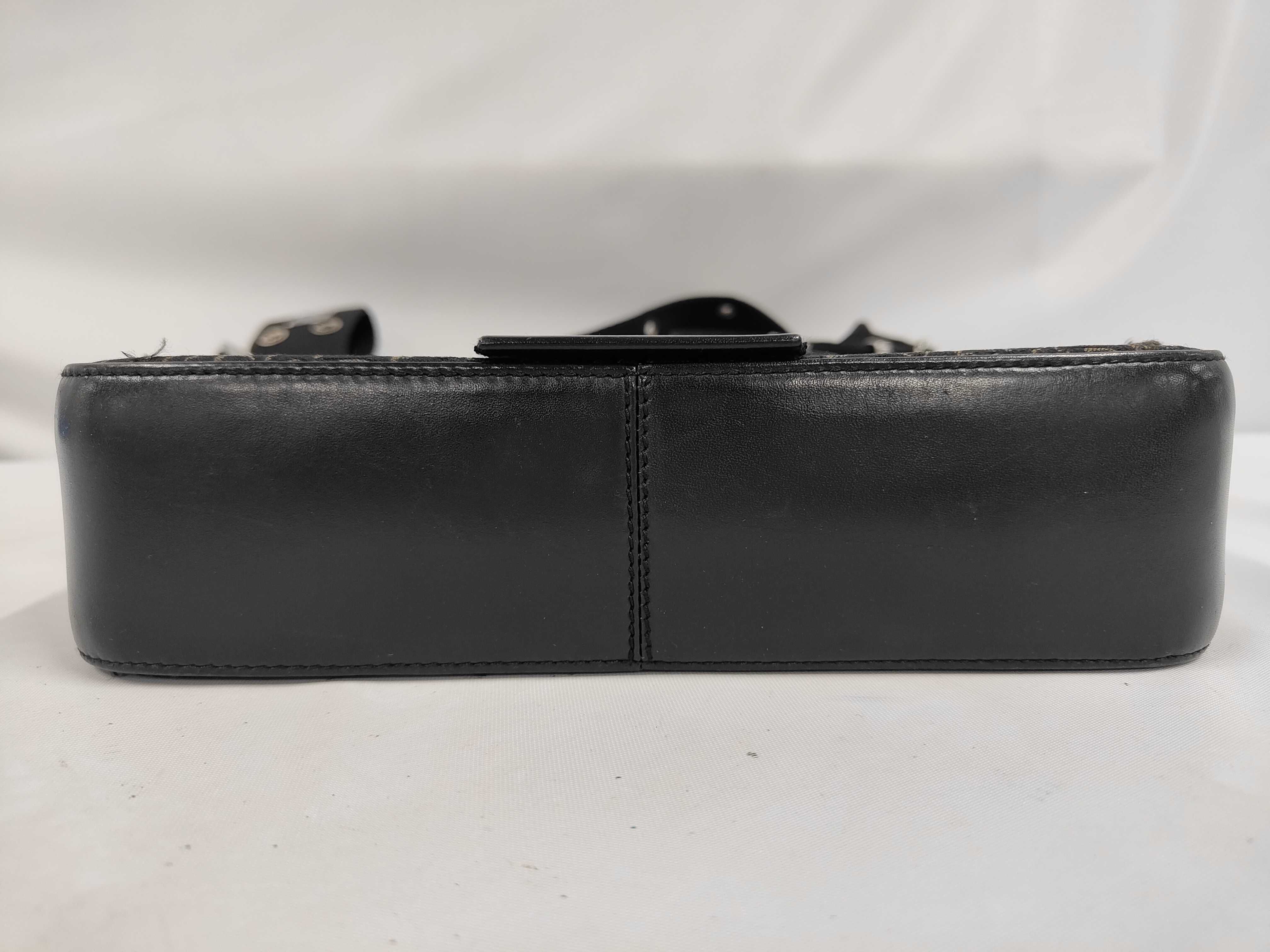 Trotter Street Classic Black Shoulder Bag — view 3